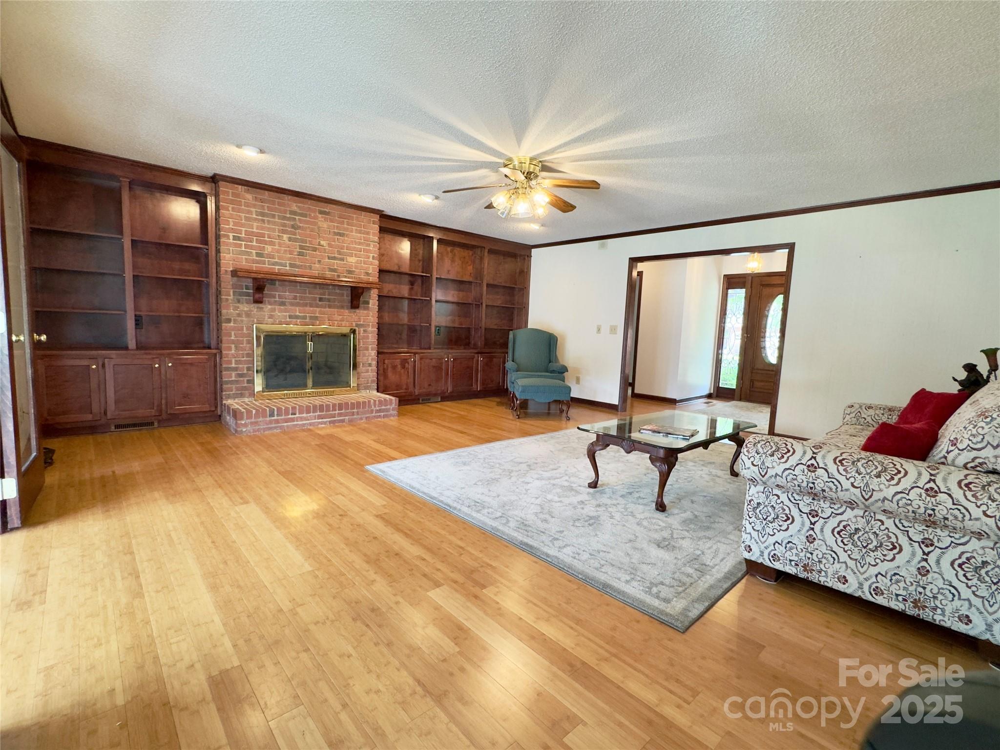 2191 Wynbourne Drive Property Photo 7