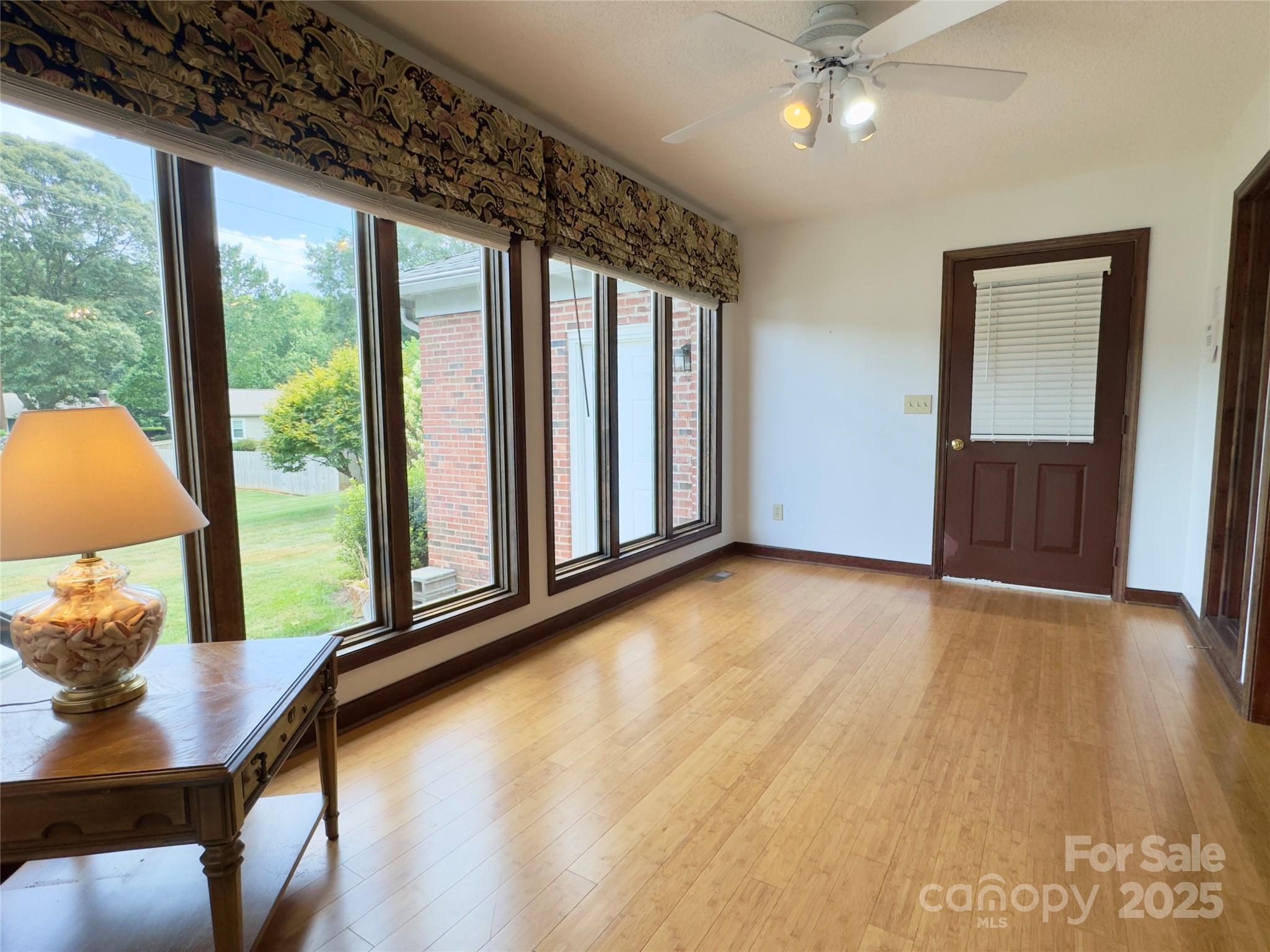 2191 Wynbourne Drive Property Photo 13