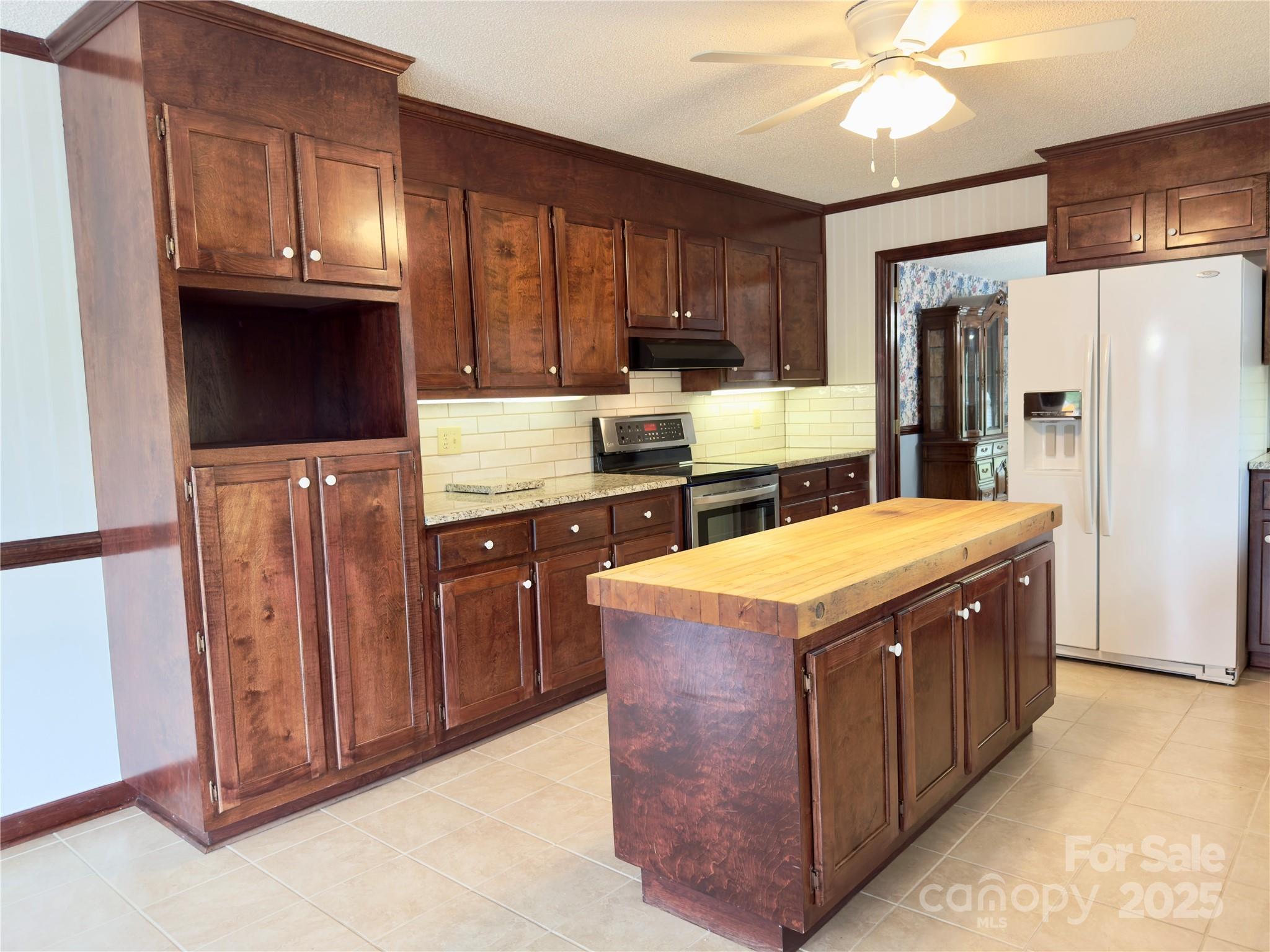 2191 Wynbourne Drive Property Photo 14