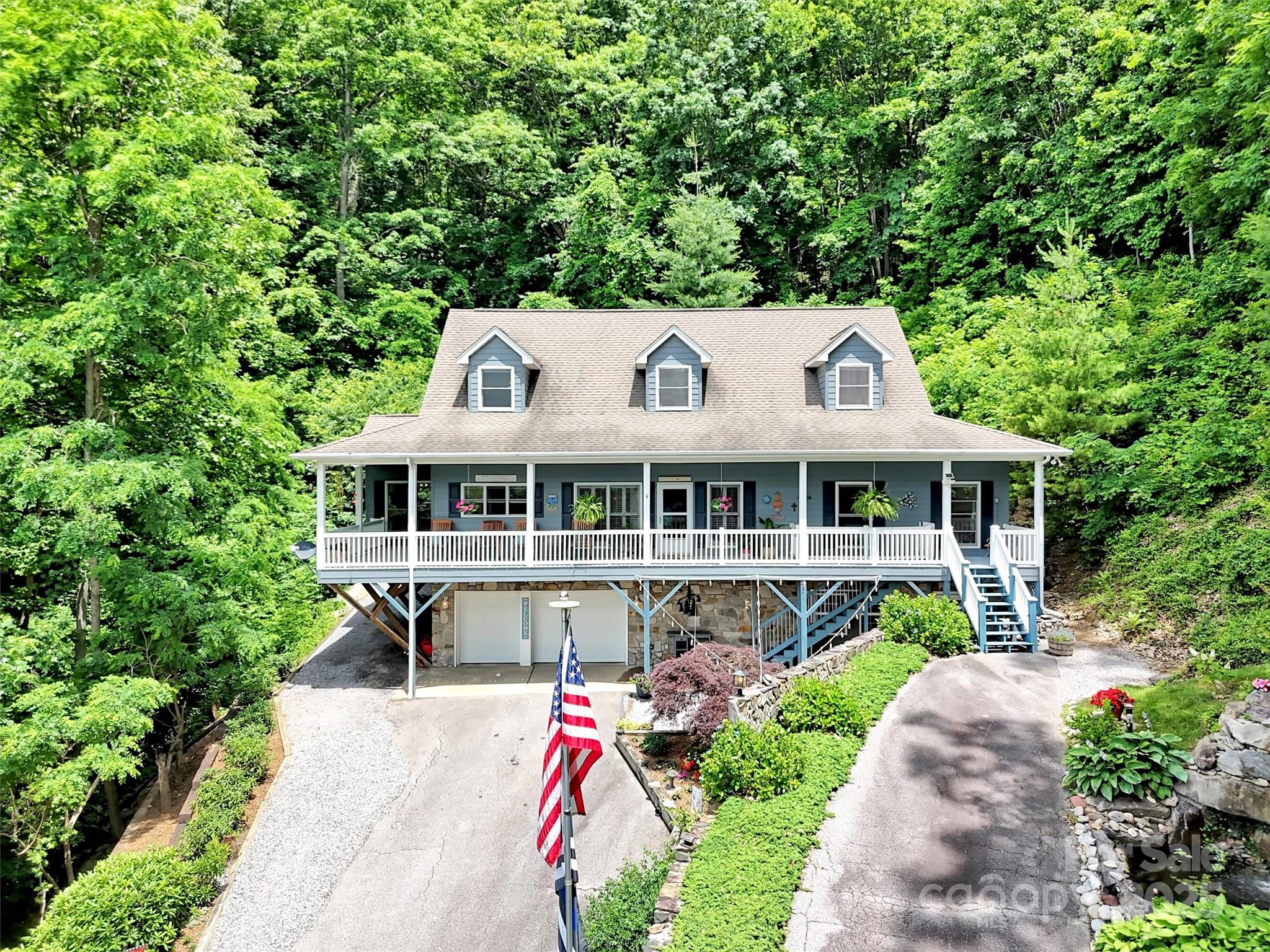 28 Mountain Breeze Drive Property Photo 1