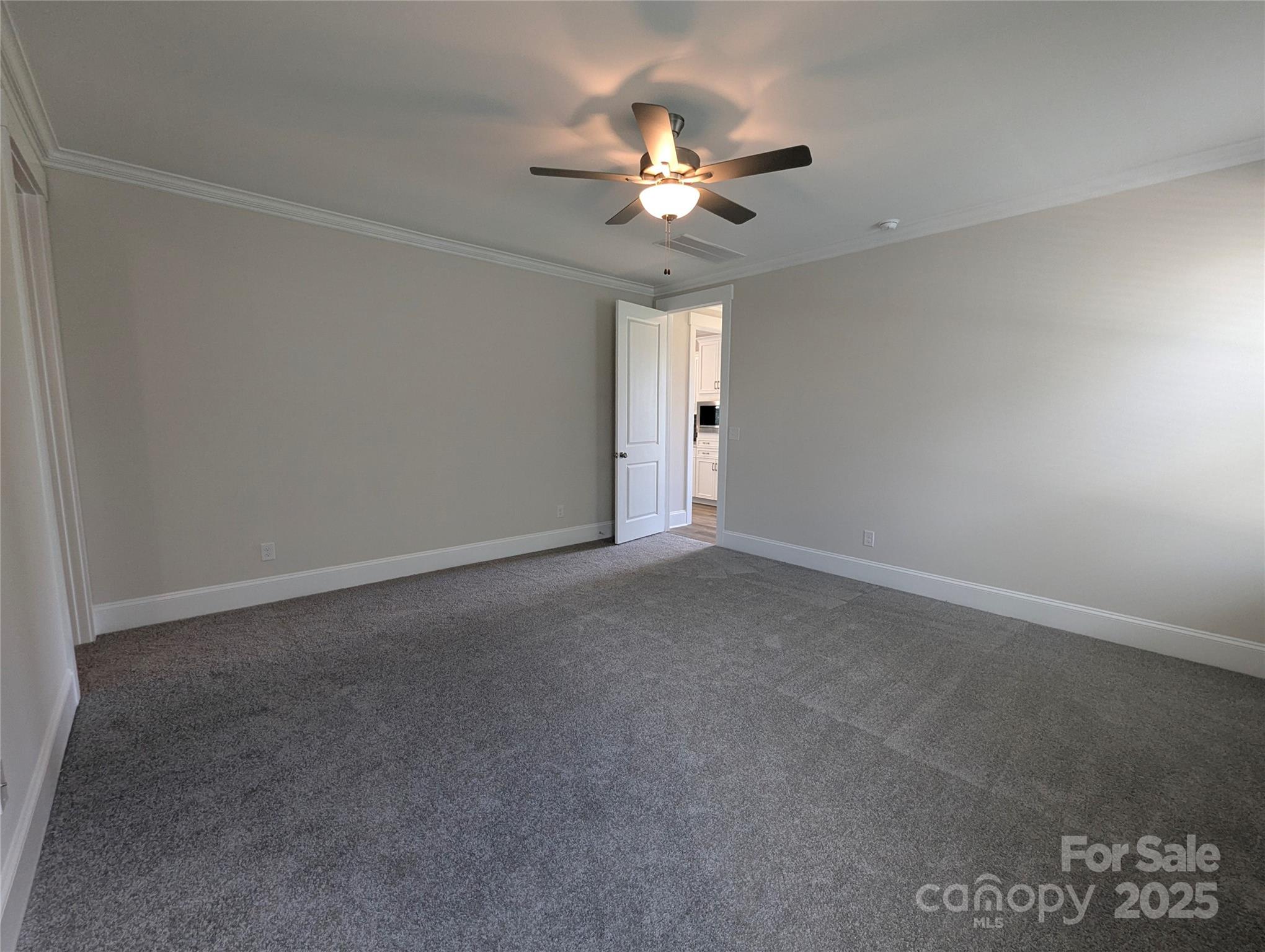 259 Luray Way 443 Property Photo 10