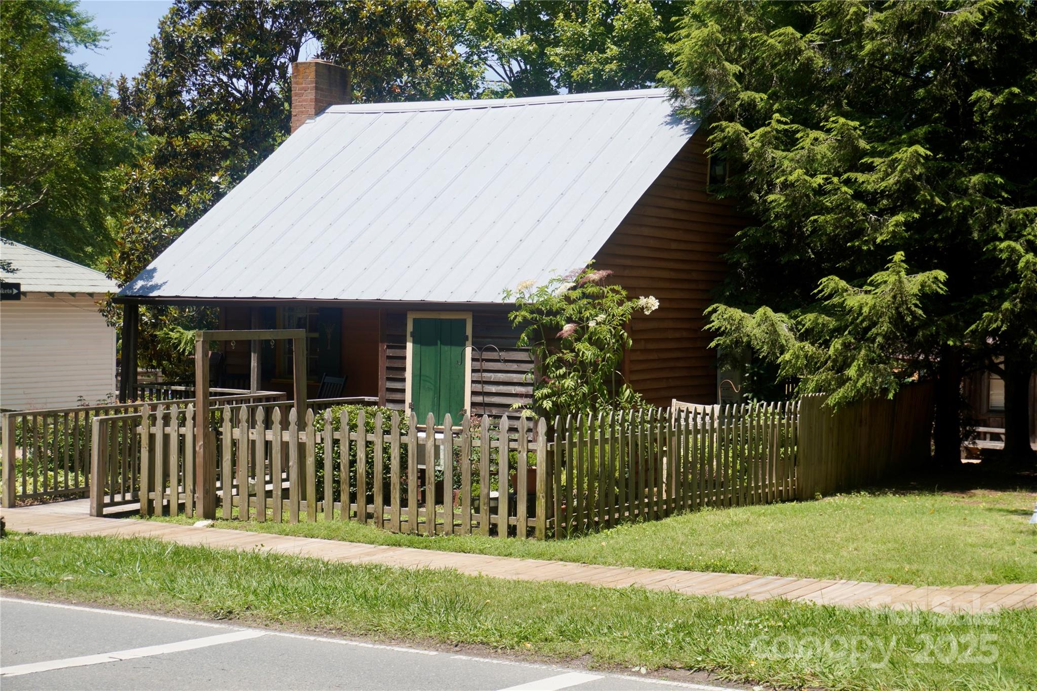 850 St Stephens Church Road Property Photo