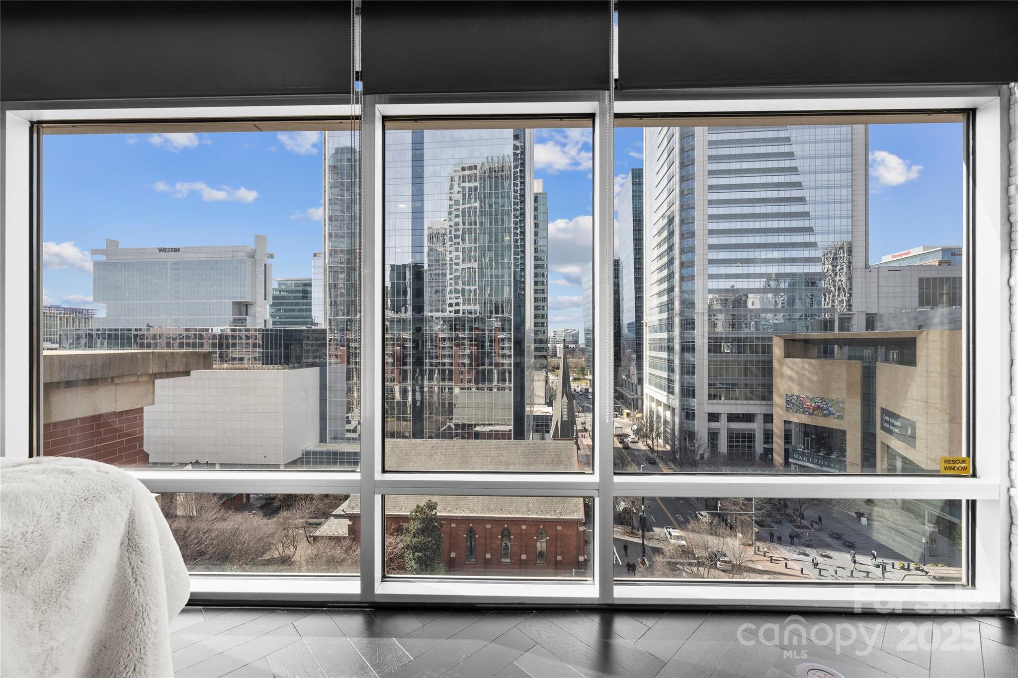 435 S Tryon Street Property Photo 16