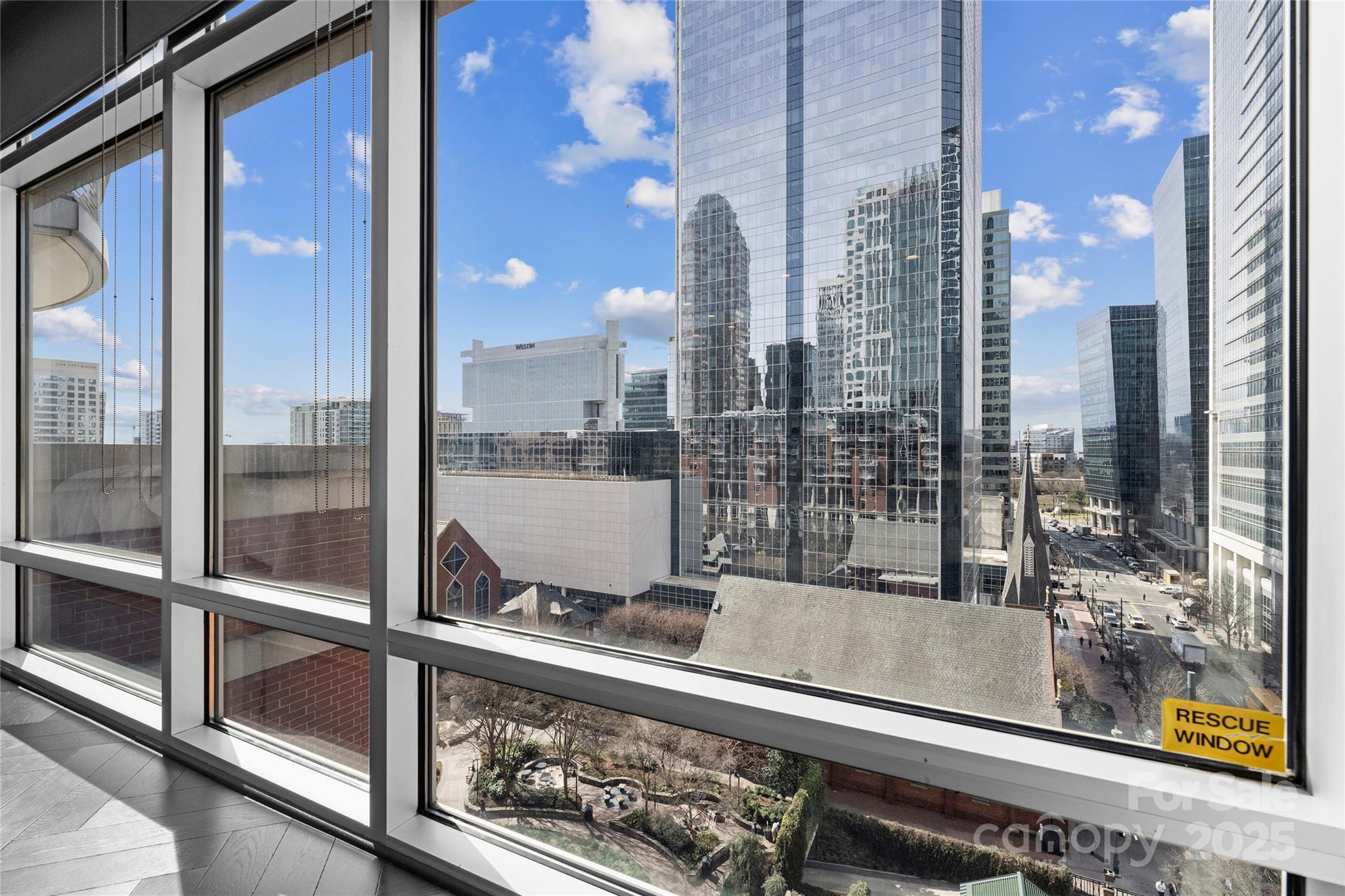 435 S Tryon Street Property Photo 21