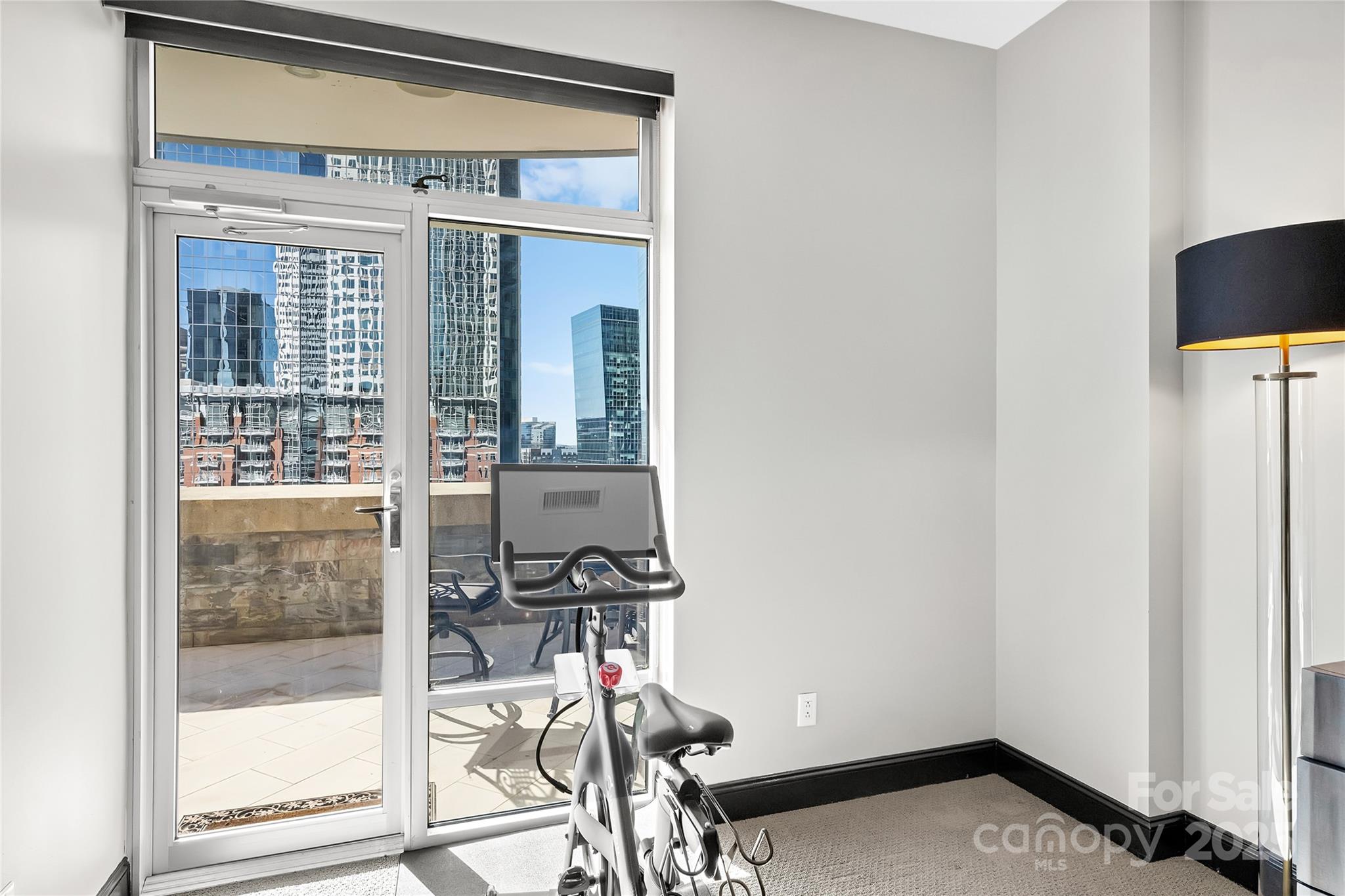 435 S Tryon Street Property Photo 41