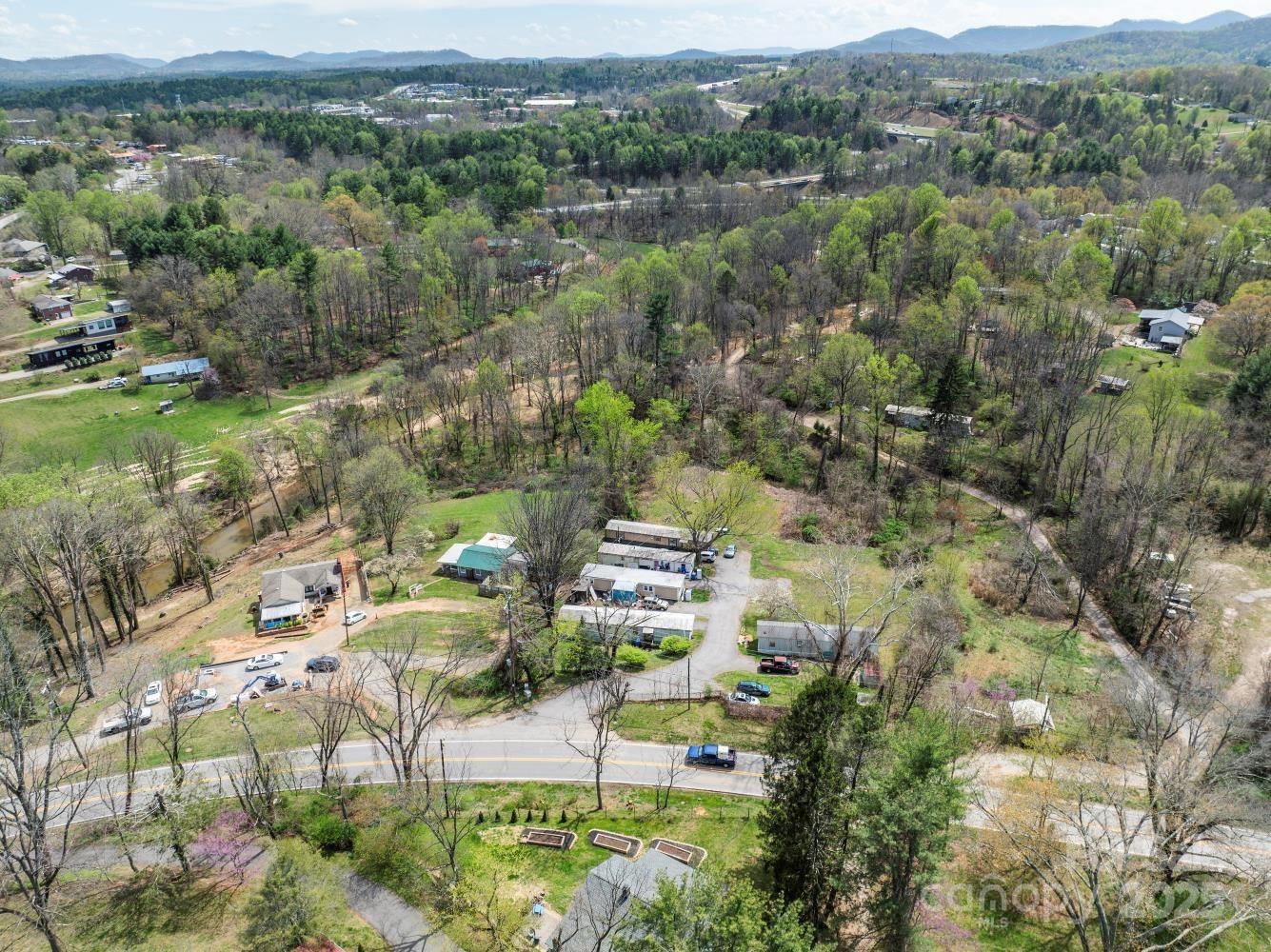 648 Sand Hill Road Property Photo 12