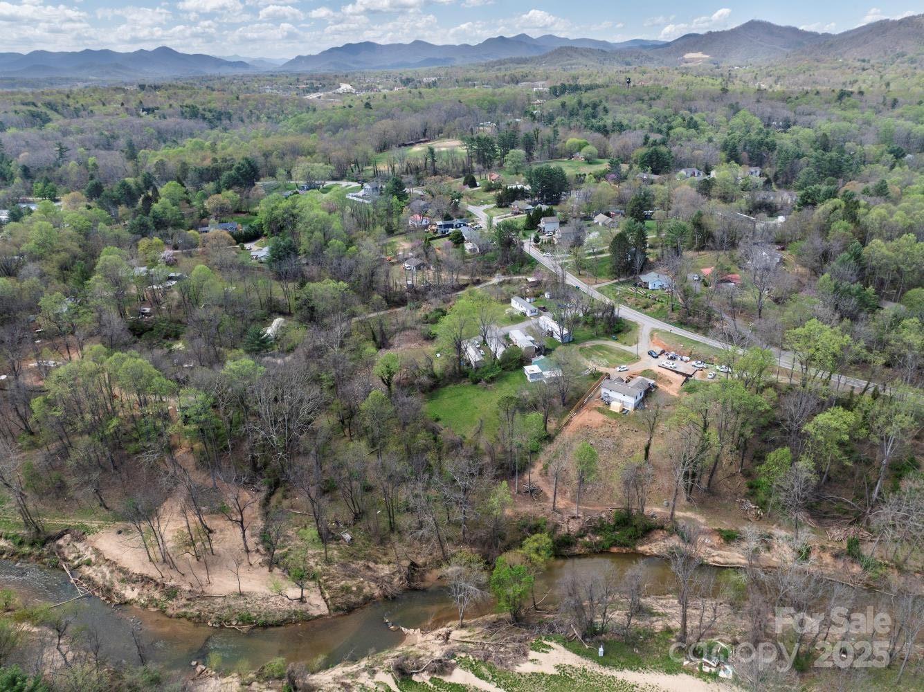 648 Sand Hill Road Property Photo 14