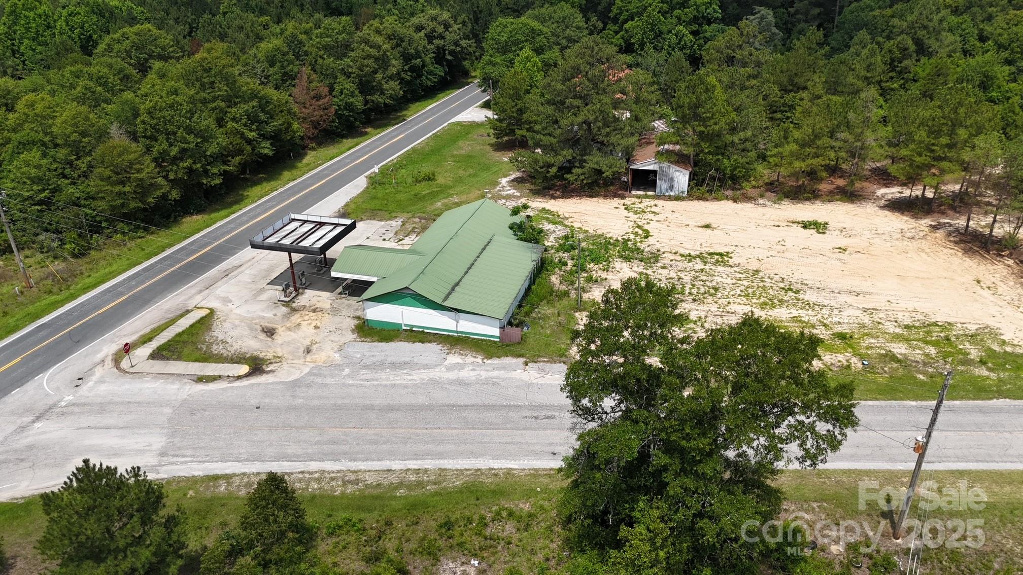 4024 Bethune Road Property Photo 5