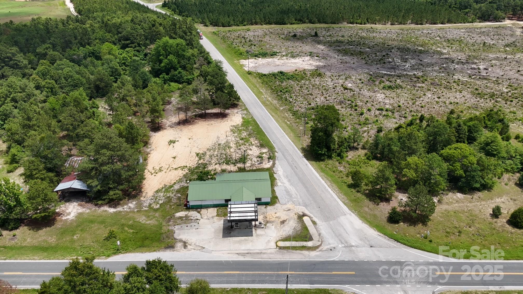 4024 Bethune Road Property Photo 9
