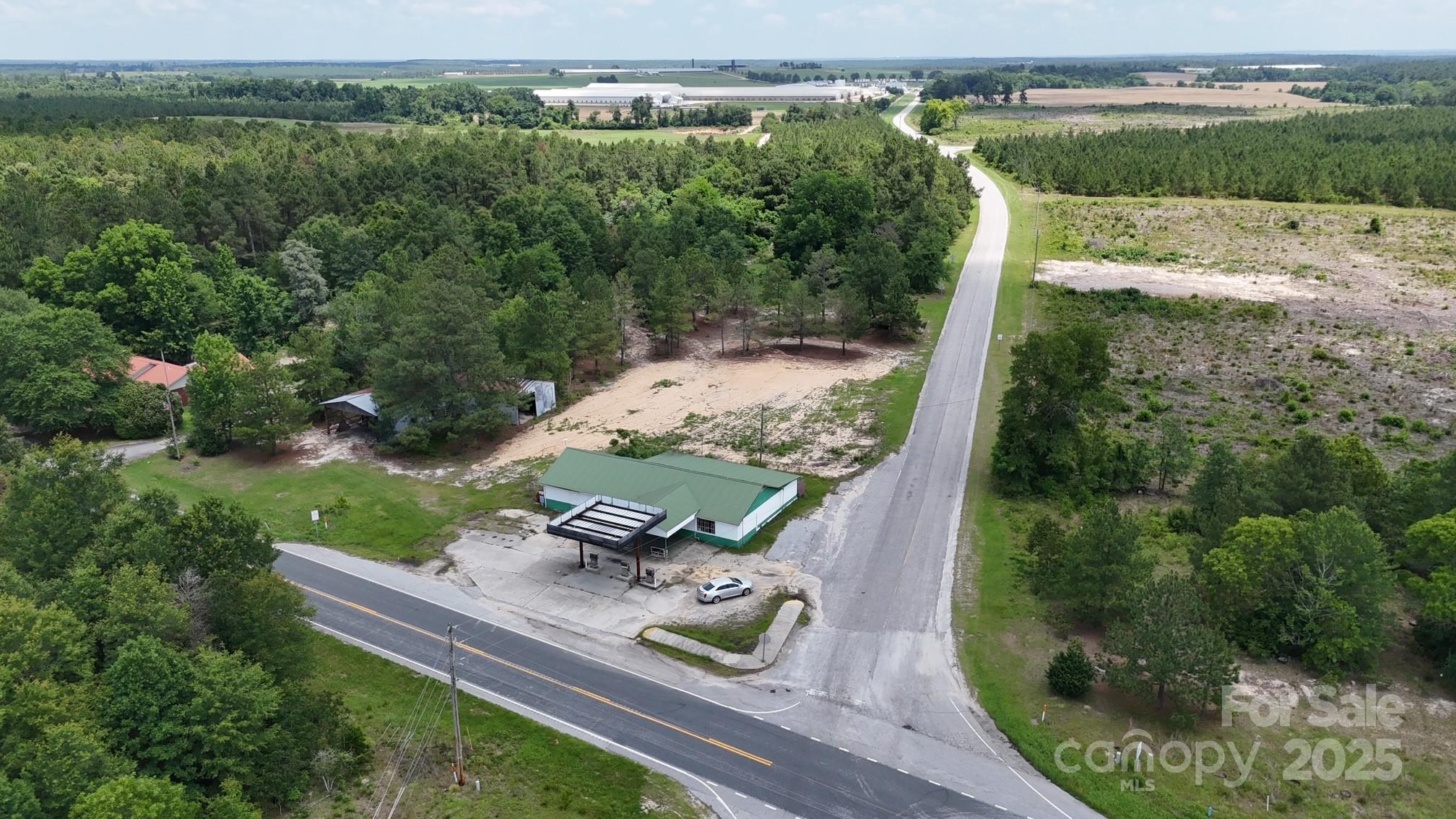 4024 Bethune Road Property Photo 14