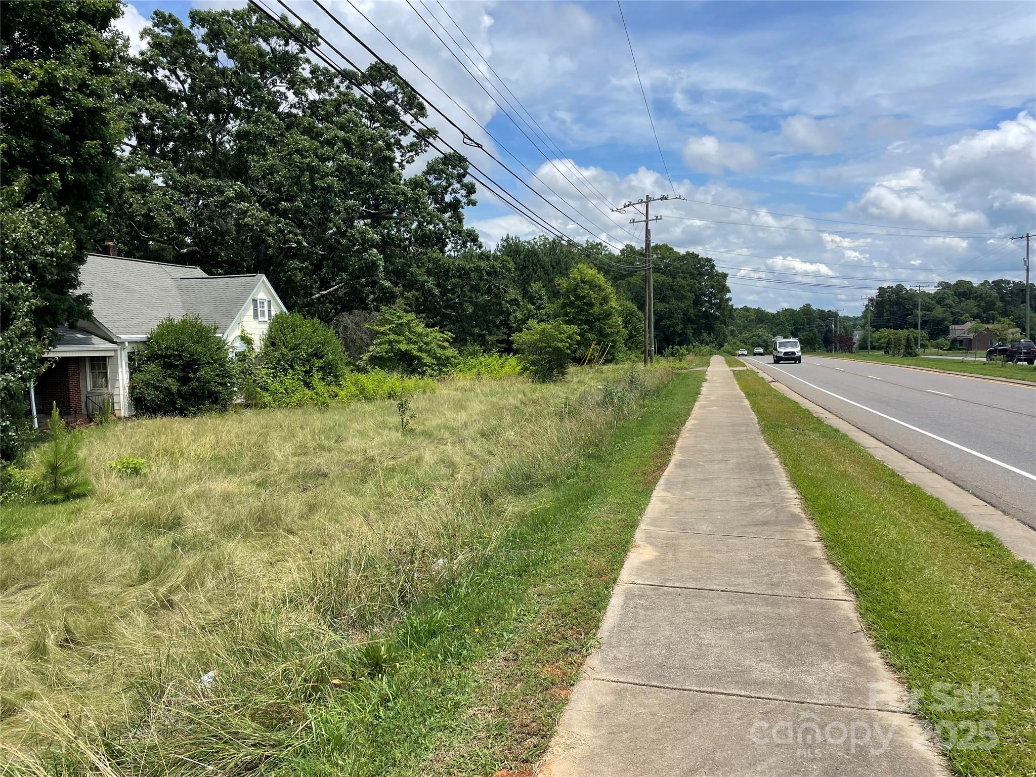 506 Brawley School Road Property Photo 8