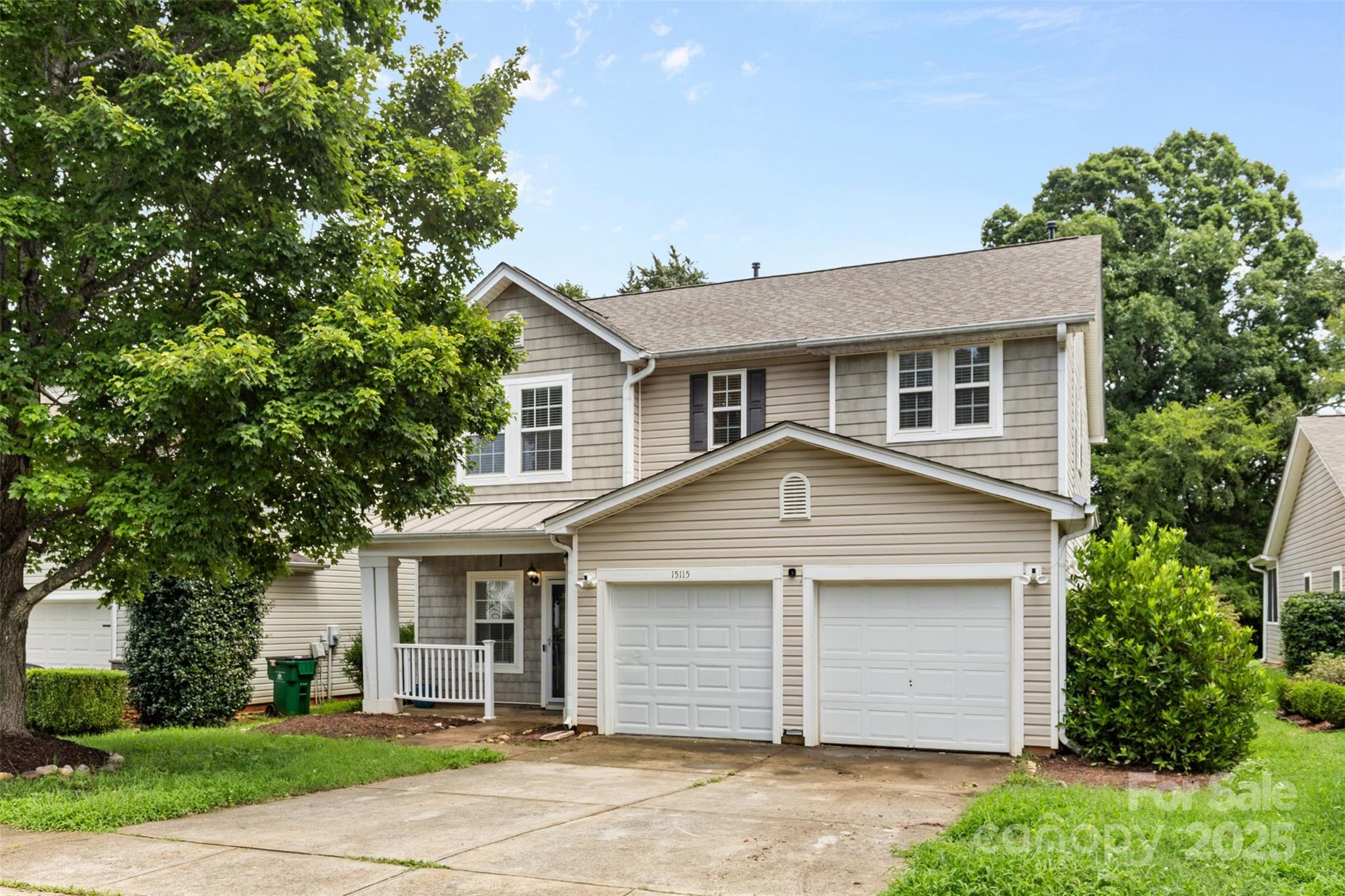 15115 Superior Street Property Photo 3