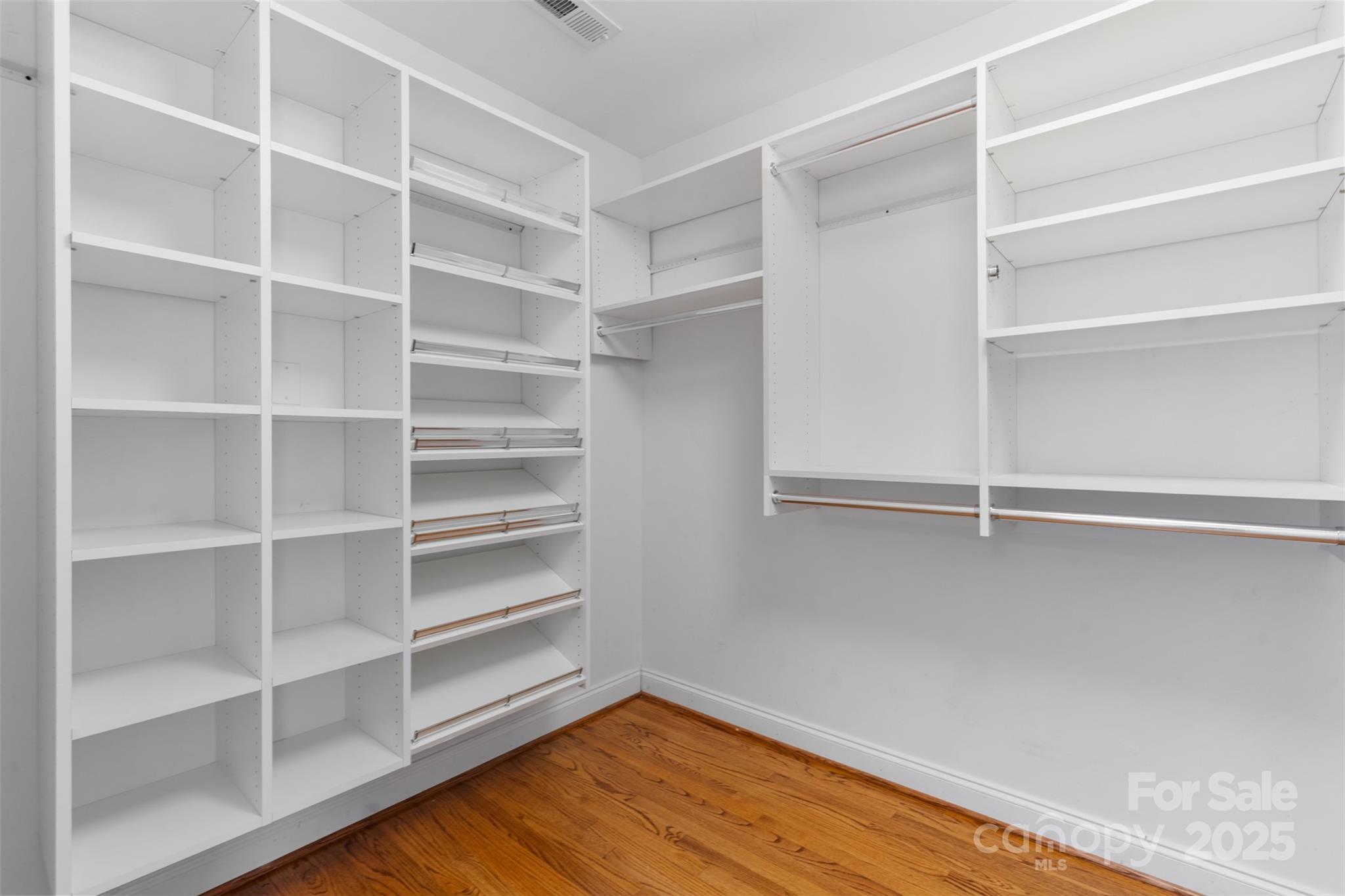 15115 Superior Street Property Photo 15