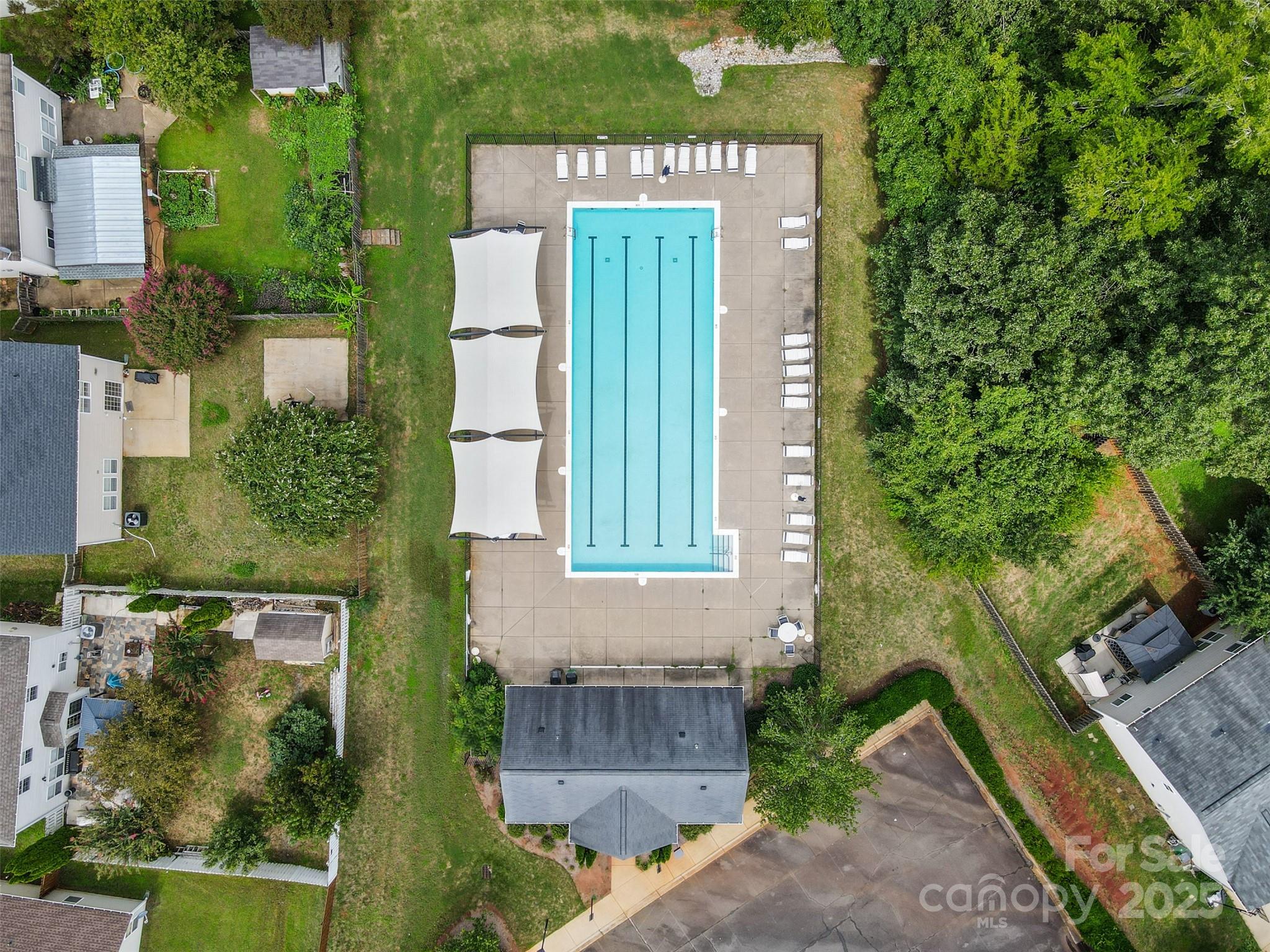 15115 Superior Street Property Photo 28