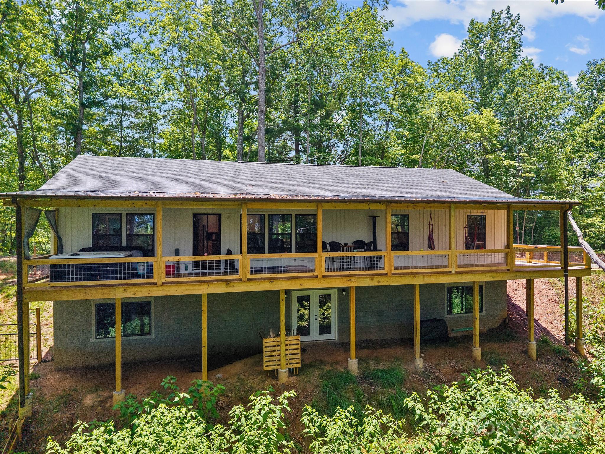 54 Bittersweet Trail Property Photo 1