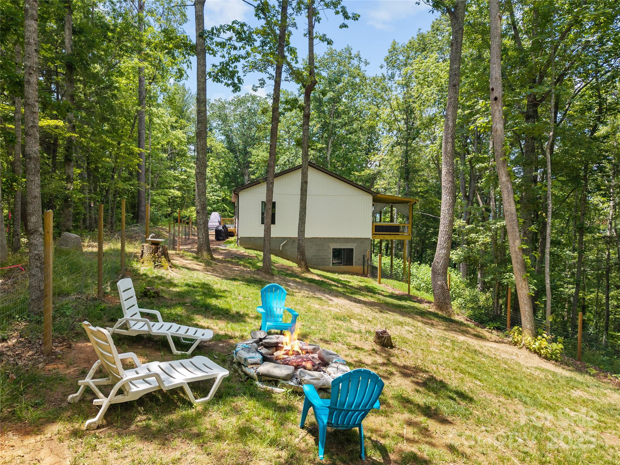 54 Bittersweet Trail Property Photo 5