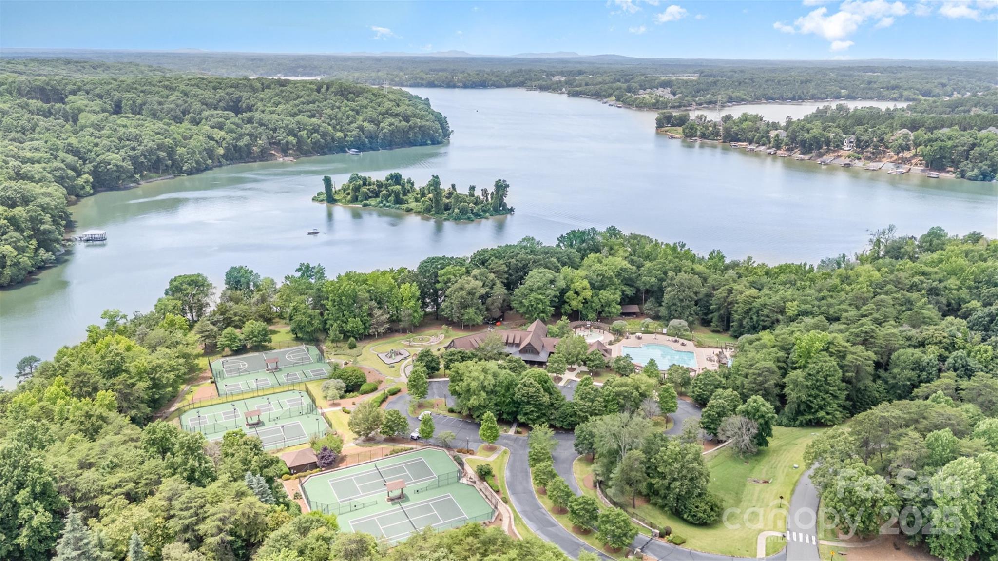 14229 Roe Buck Meadow Lane Property Photo 15