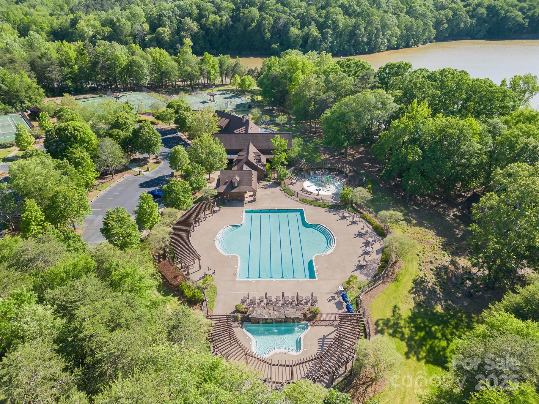 14229 Roe Buck Meadow Lane Property Photo 22