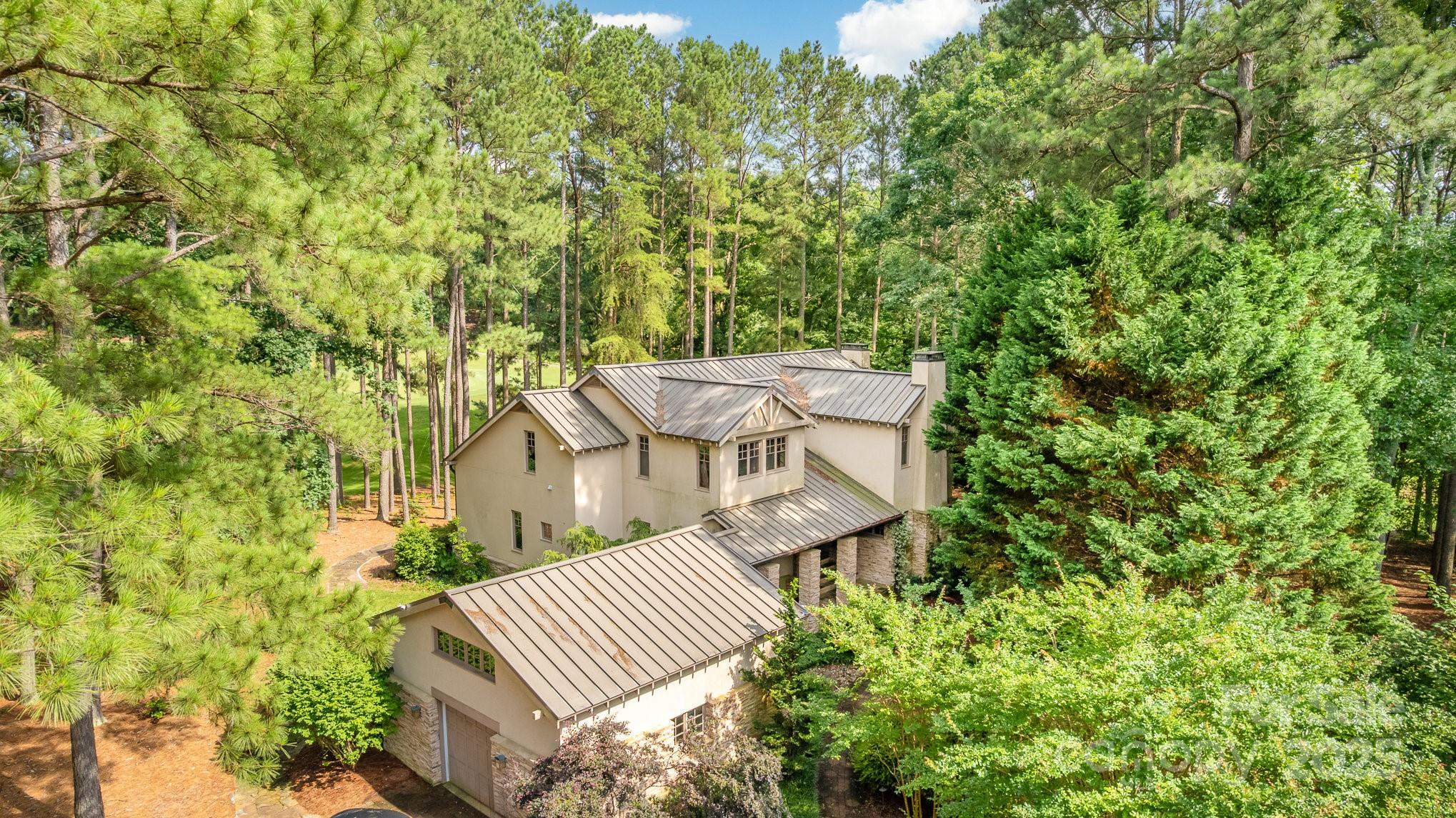 177 Yadkin Falls Road Property Photo 4