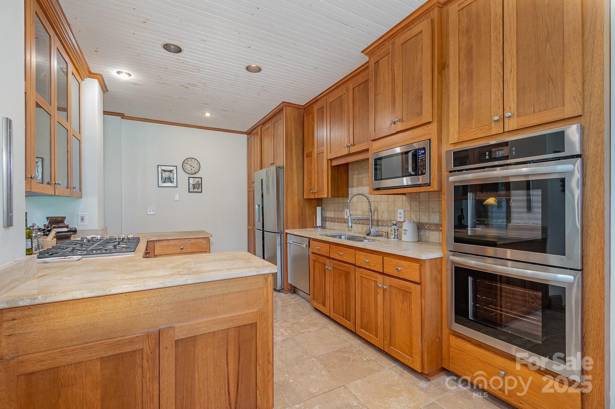 177 Yadkin Falls Road Property Photo 6