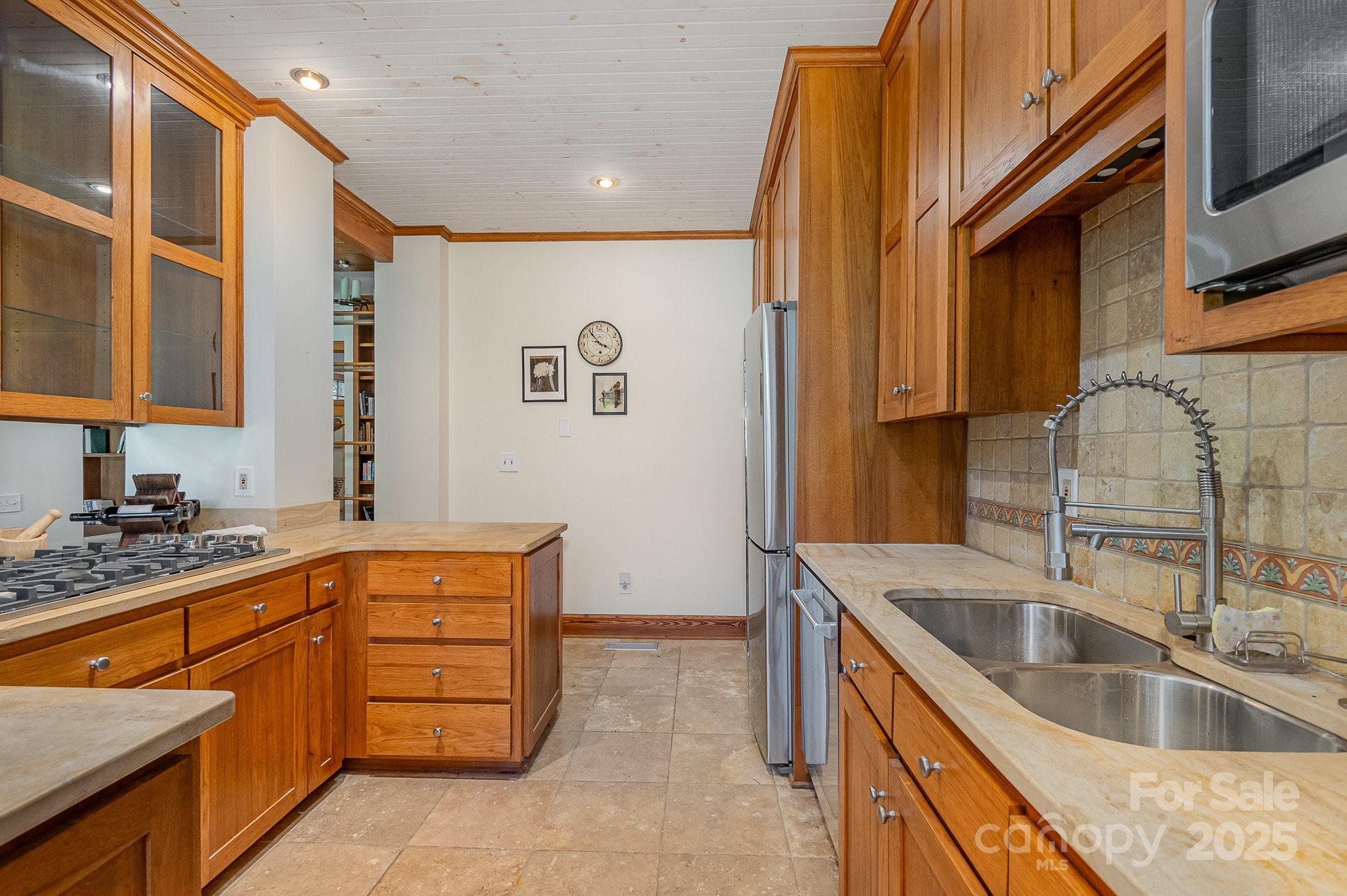 177 Yadkin Falls Road Property Photo 9