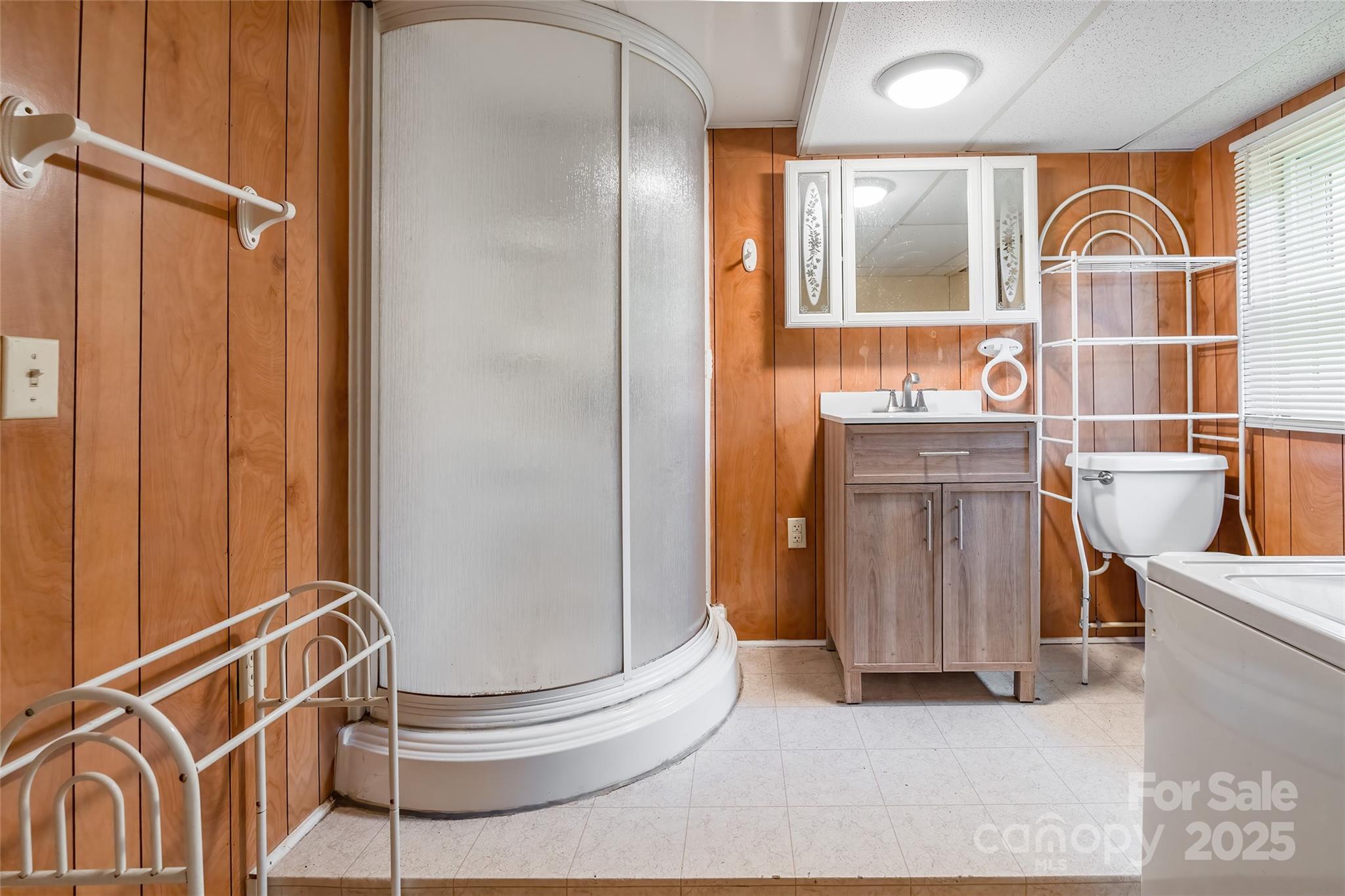 2675 Tablerock Road Property Photo 24