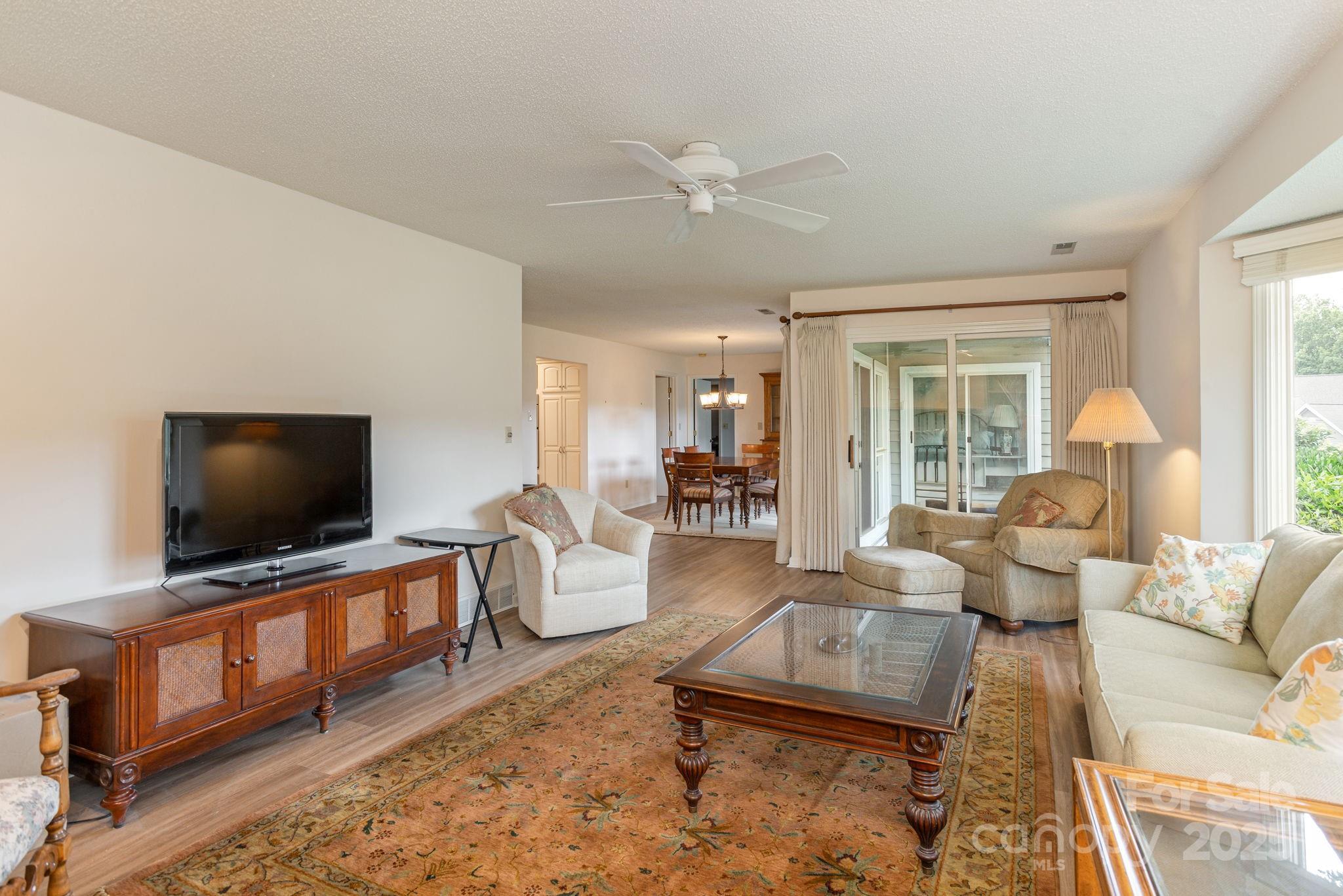 103 Golfside Drive Property Photo 5