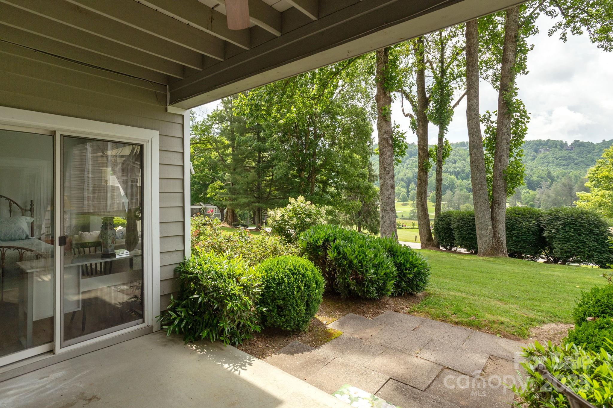 103 Golfside Drive Property Photo 7