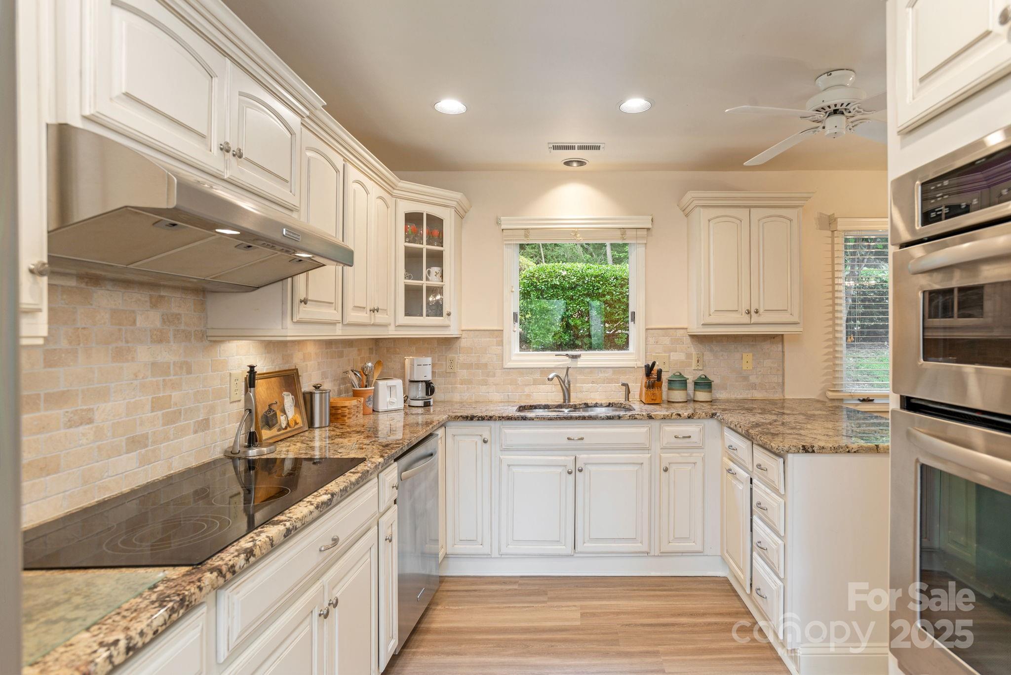 103 Golfside Drive Property Photo 10