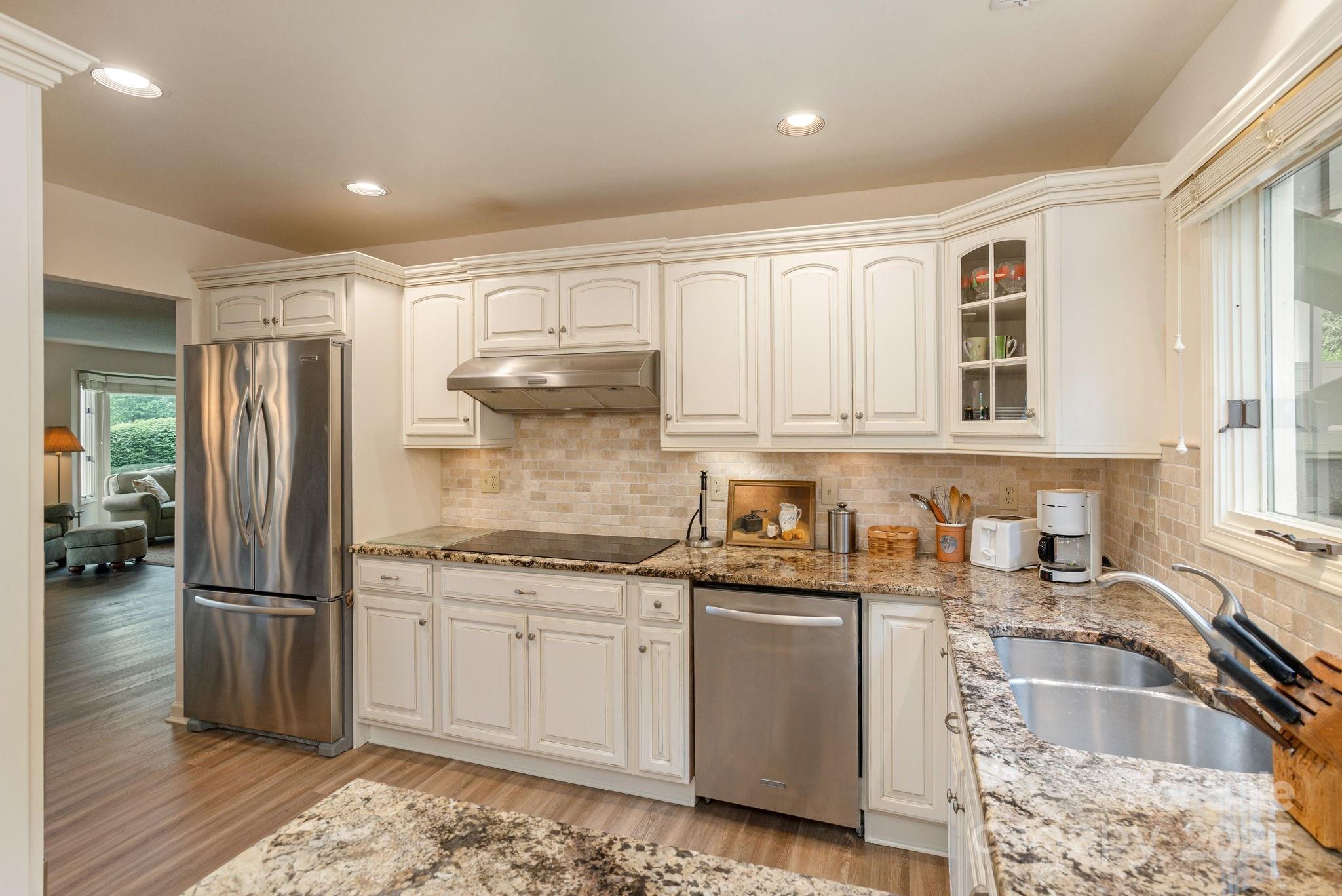 103 Golfside Drive Property Photo 13