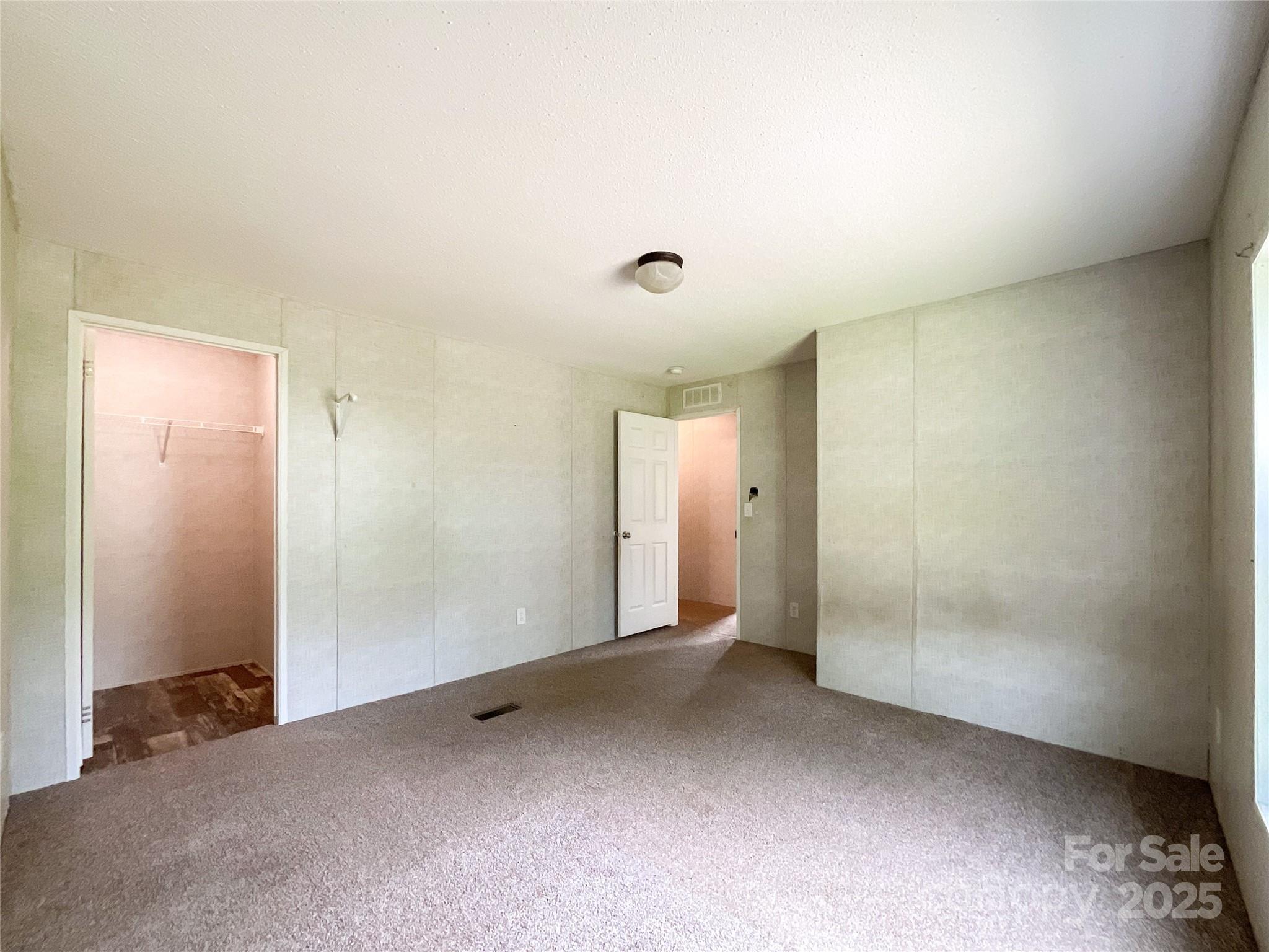 5321 State Line Road Property Photo 11