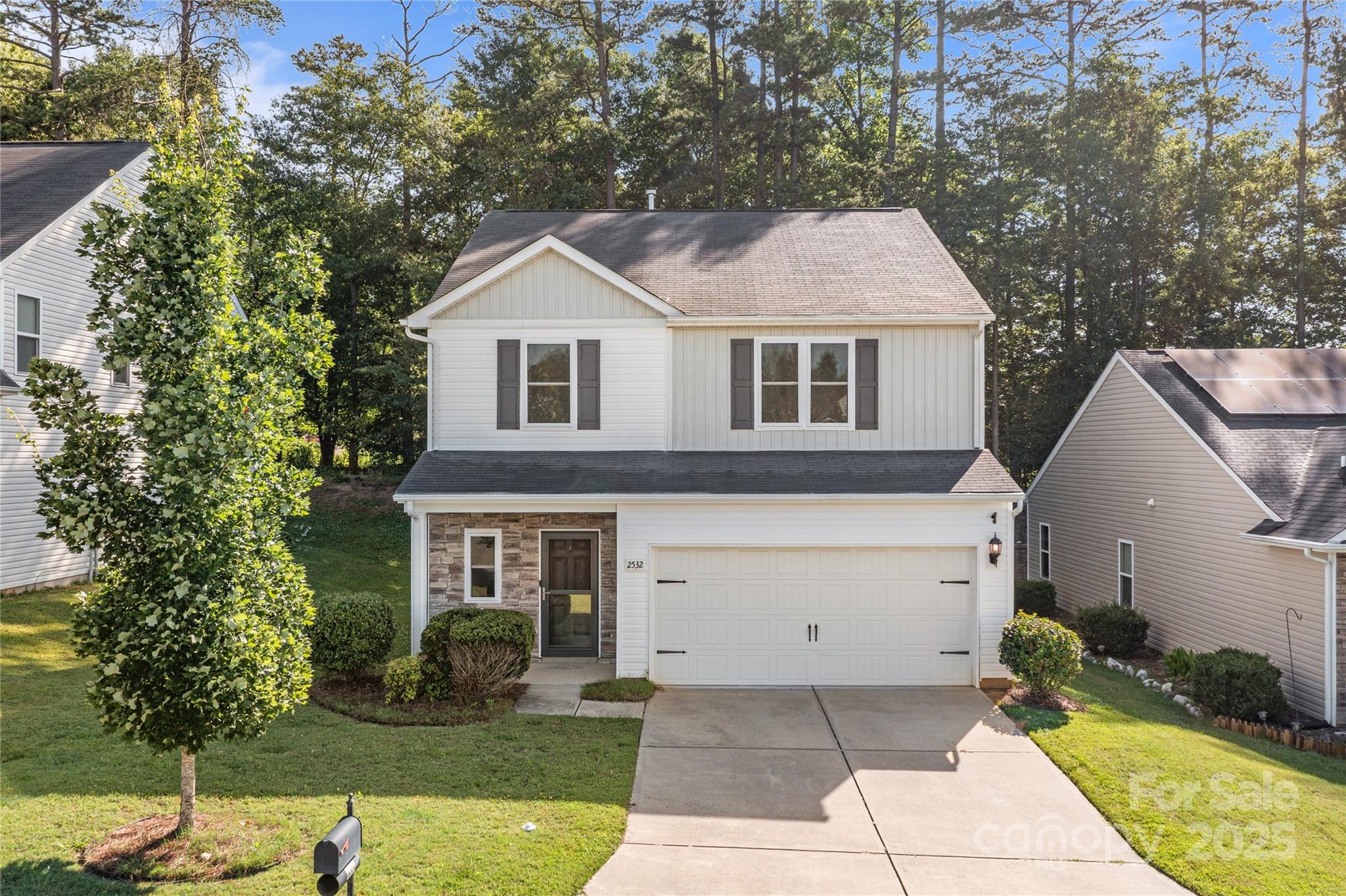 2532 Blue Moss Drive Property Photo 1