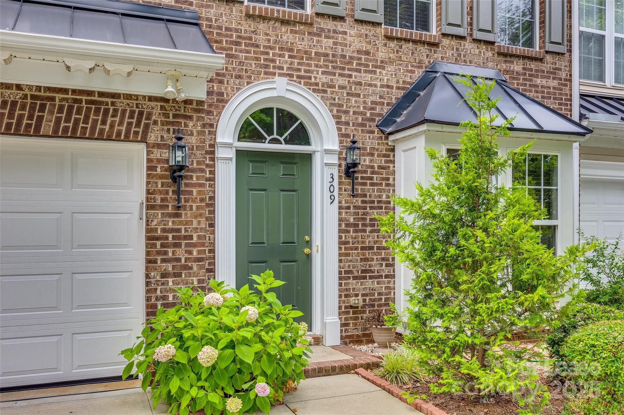 309 Berg Circle Property Photo 2