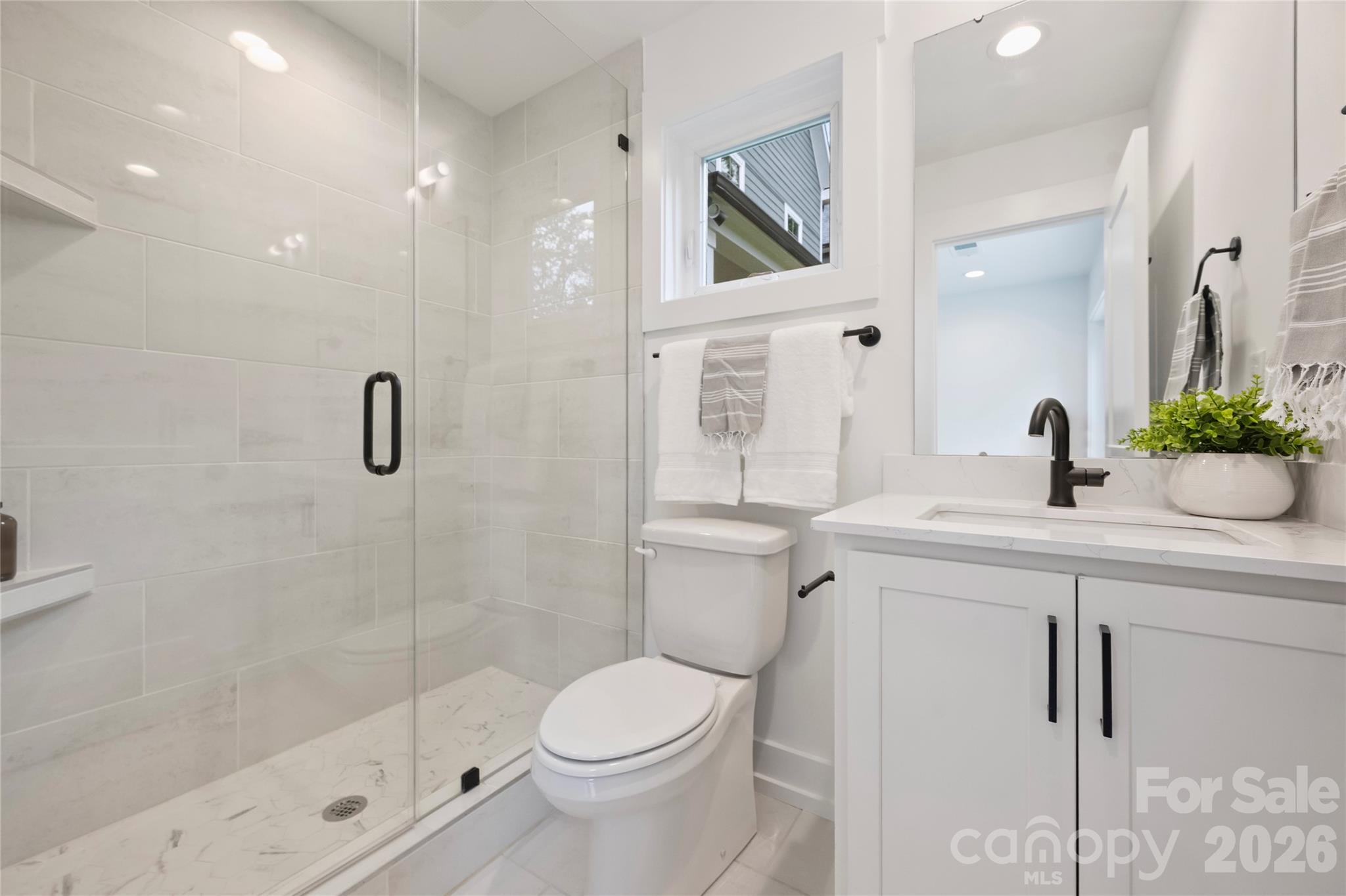 209 Coxe Avenue A Property Photo 14