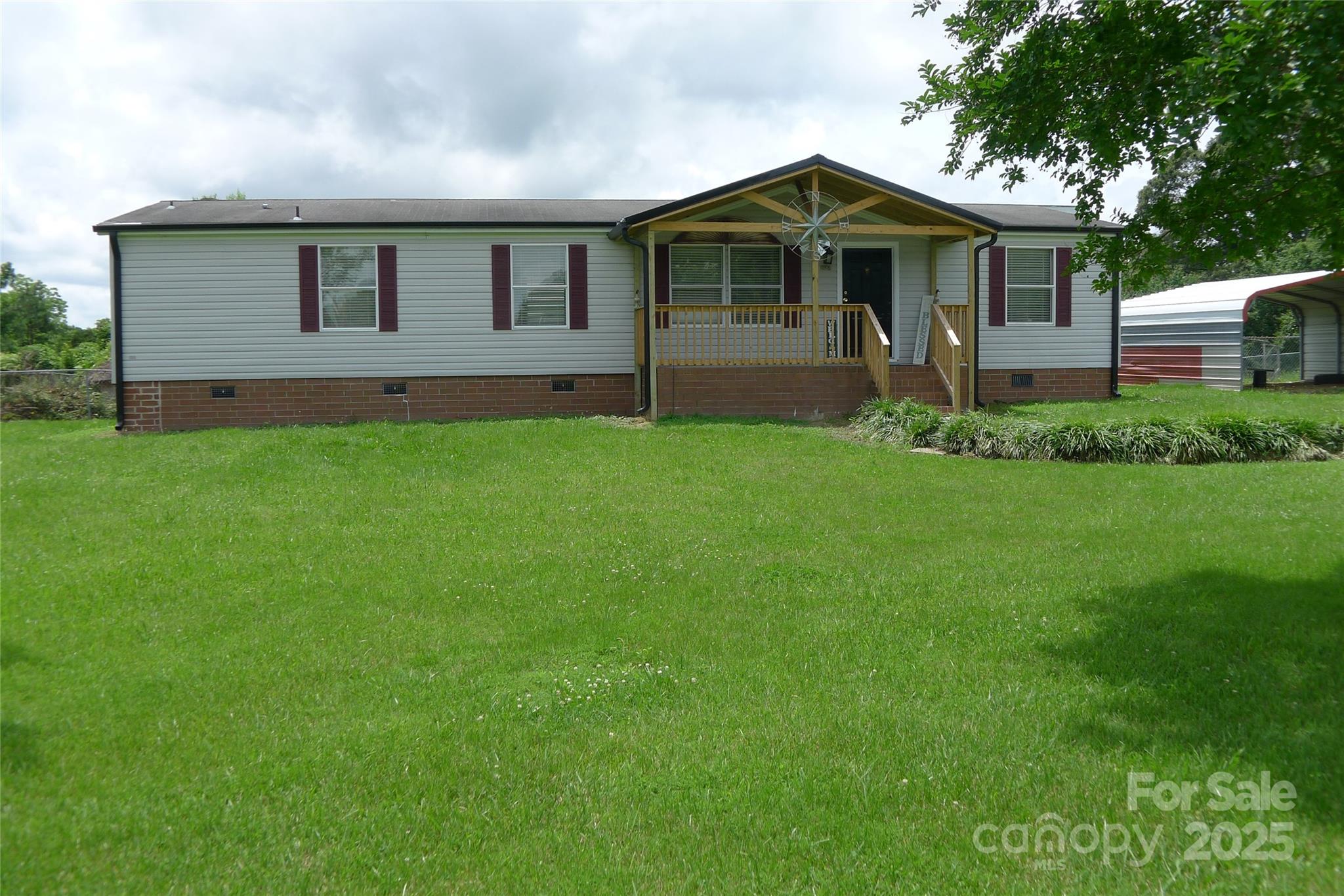 236 Boxwood Church Road Property Photo 1