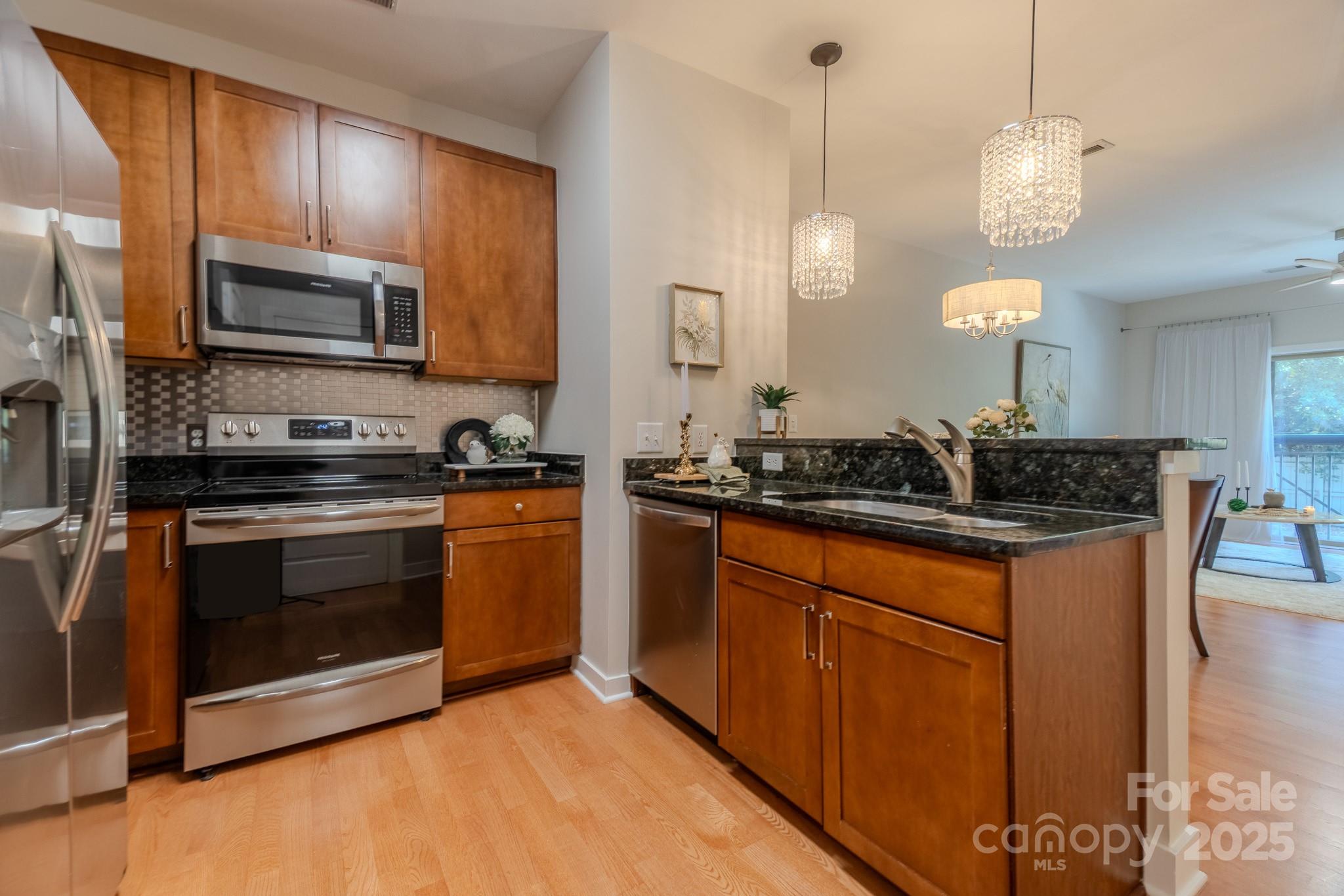 630 Calvert Street 1110 Property Photo 5