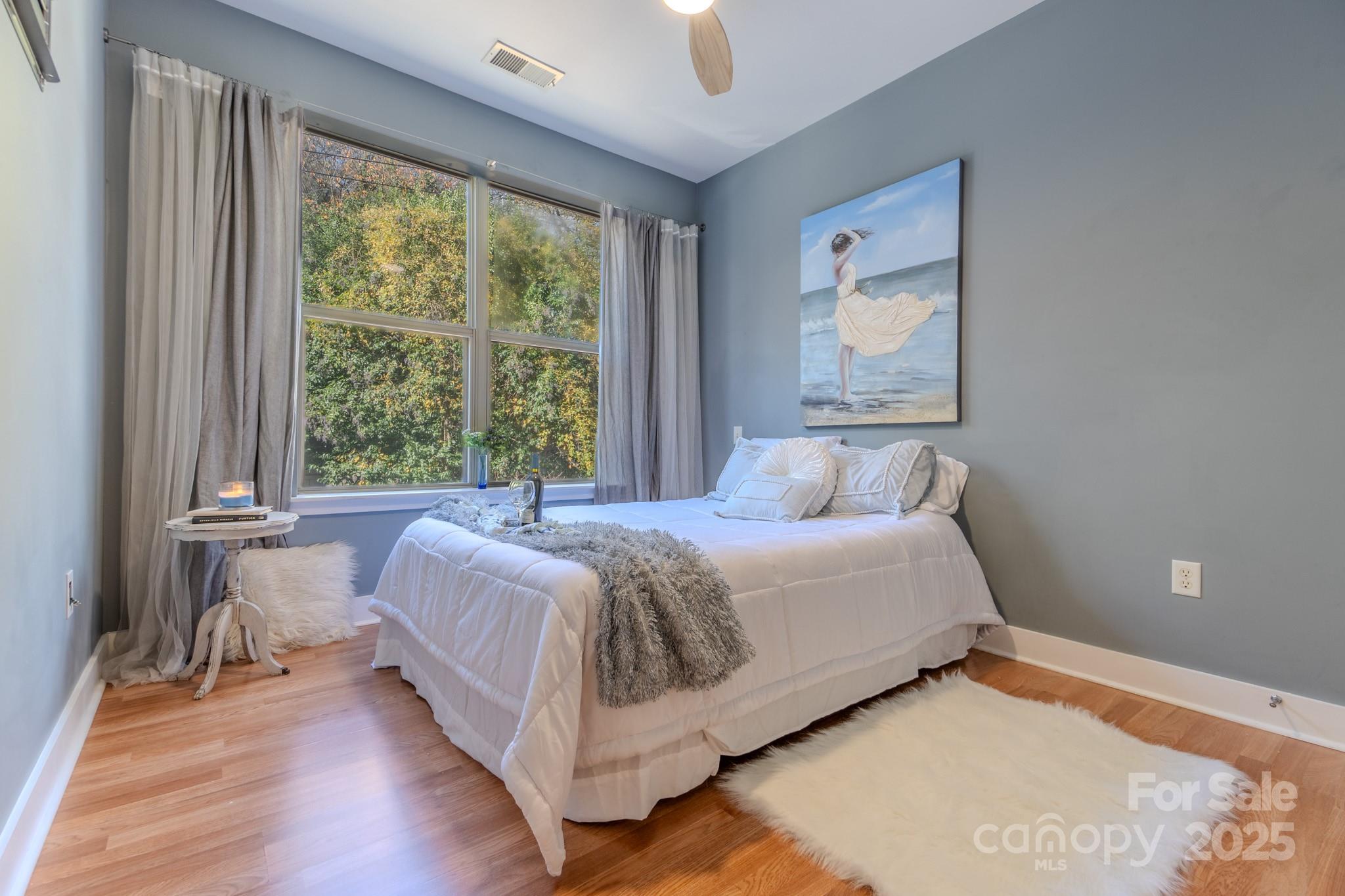 630 Calvert Street 1110 Property Photo 16