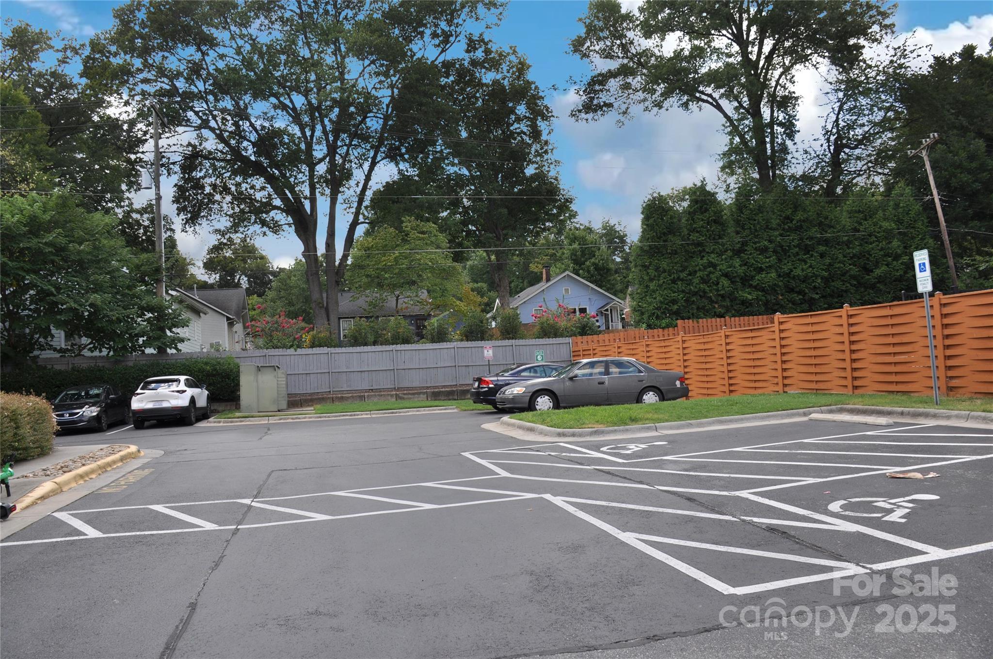 630 Calvert Street 1110 Property Photo 36