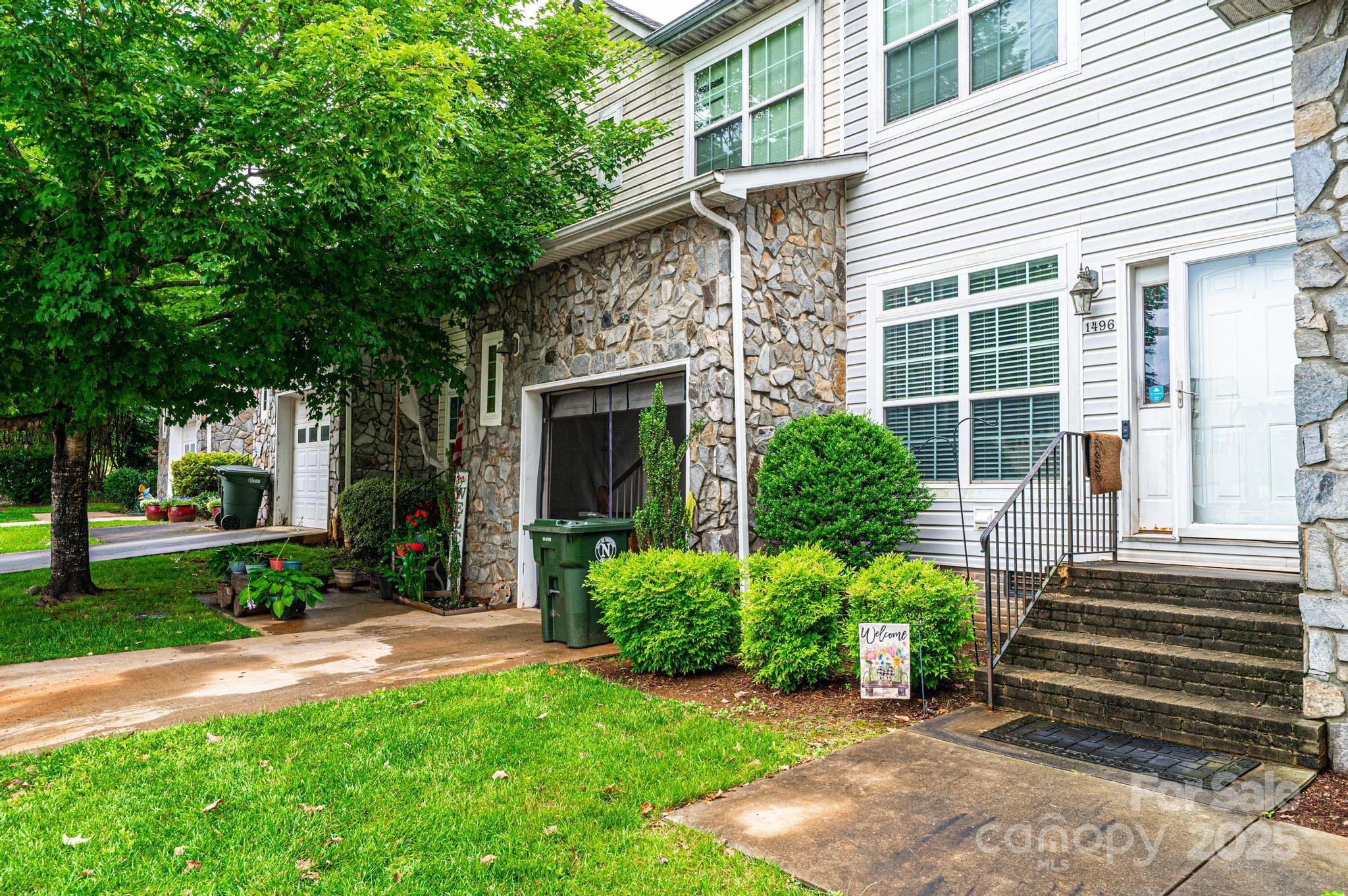 1492 Mulberry Ridge Drive Property Photo 6