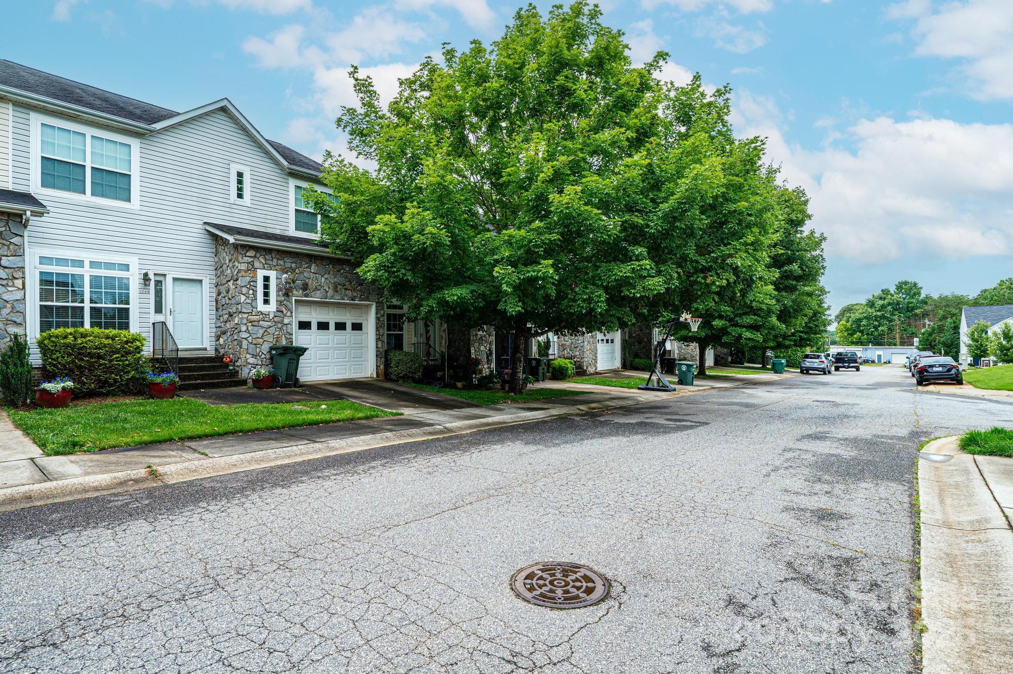 1492 Mulberry Ridge Drive Property Photo 12