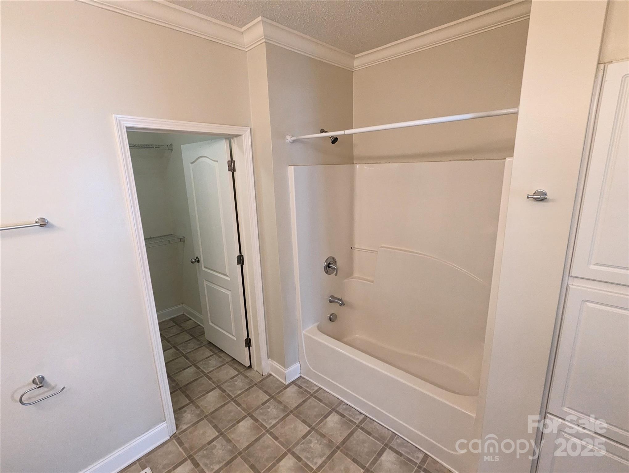 1492 Mulberry Ridge Drive Property Photo 30