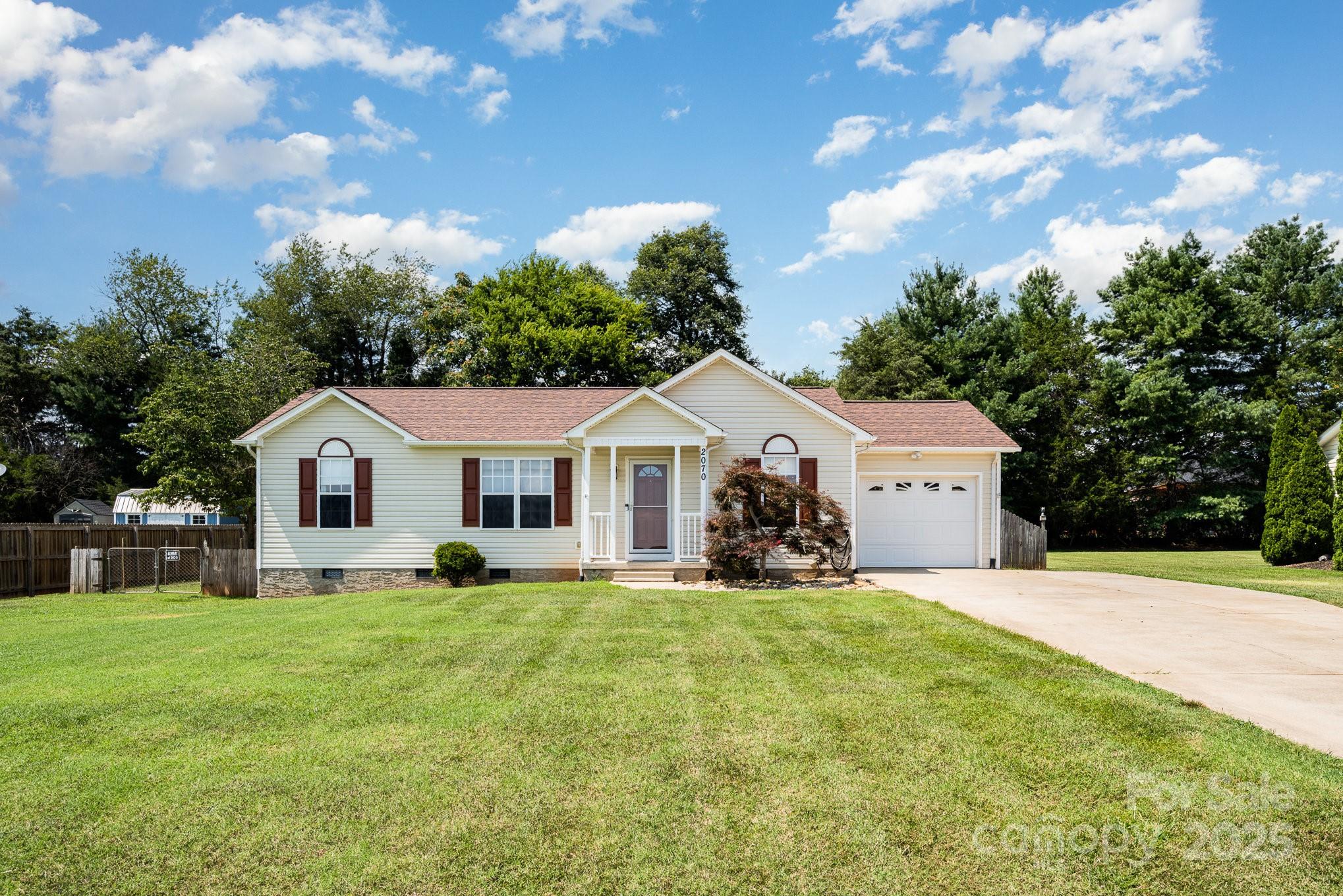 2070 Rocketts Way Property Photo 1