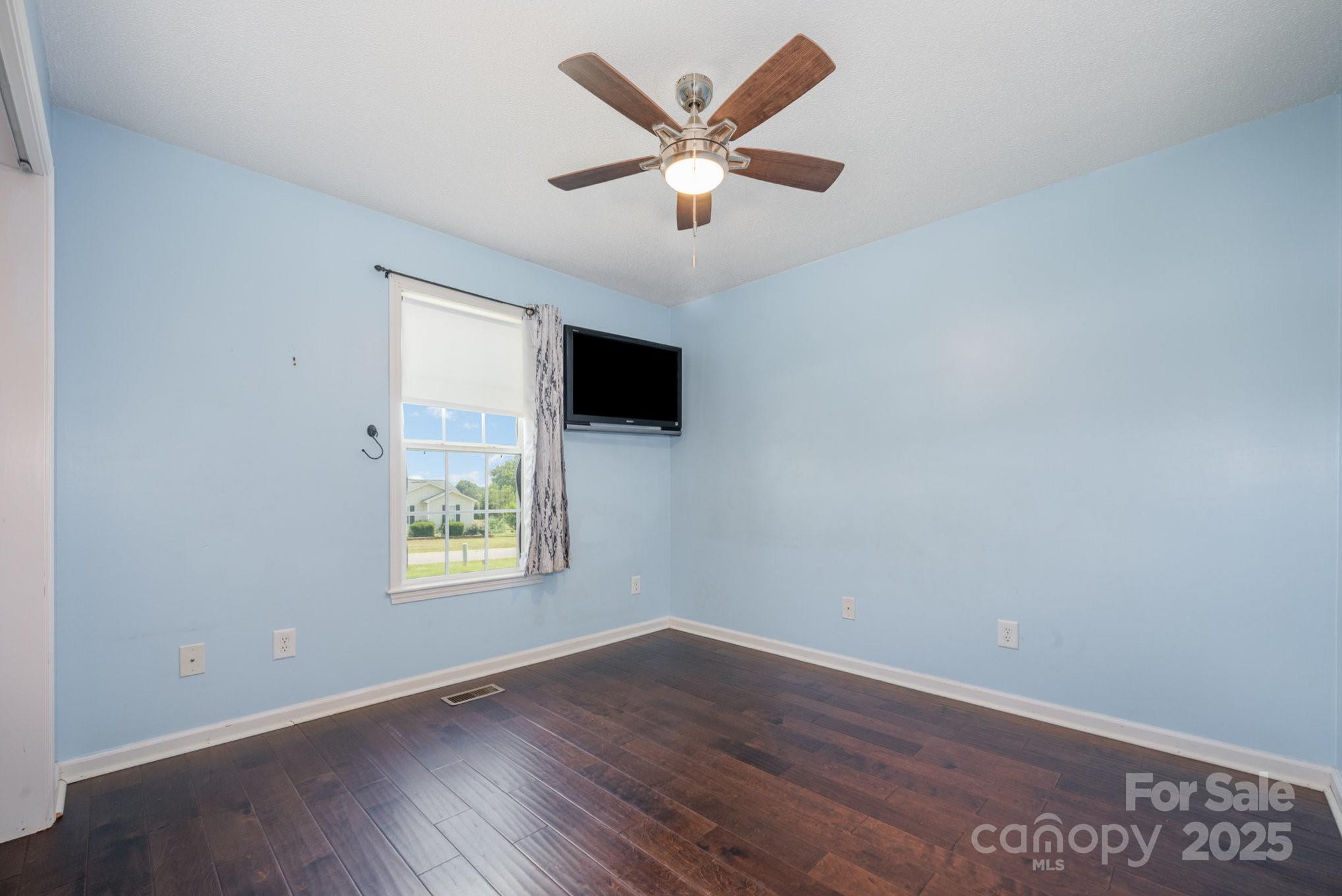 2070 Rocketts Way Property Photo 12