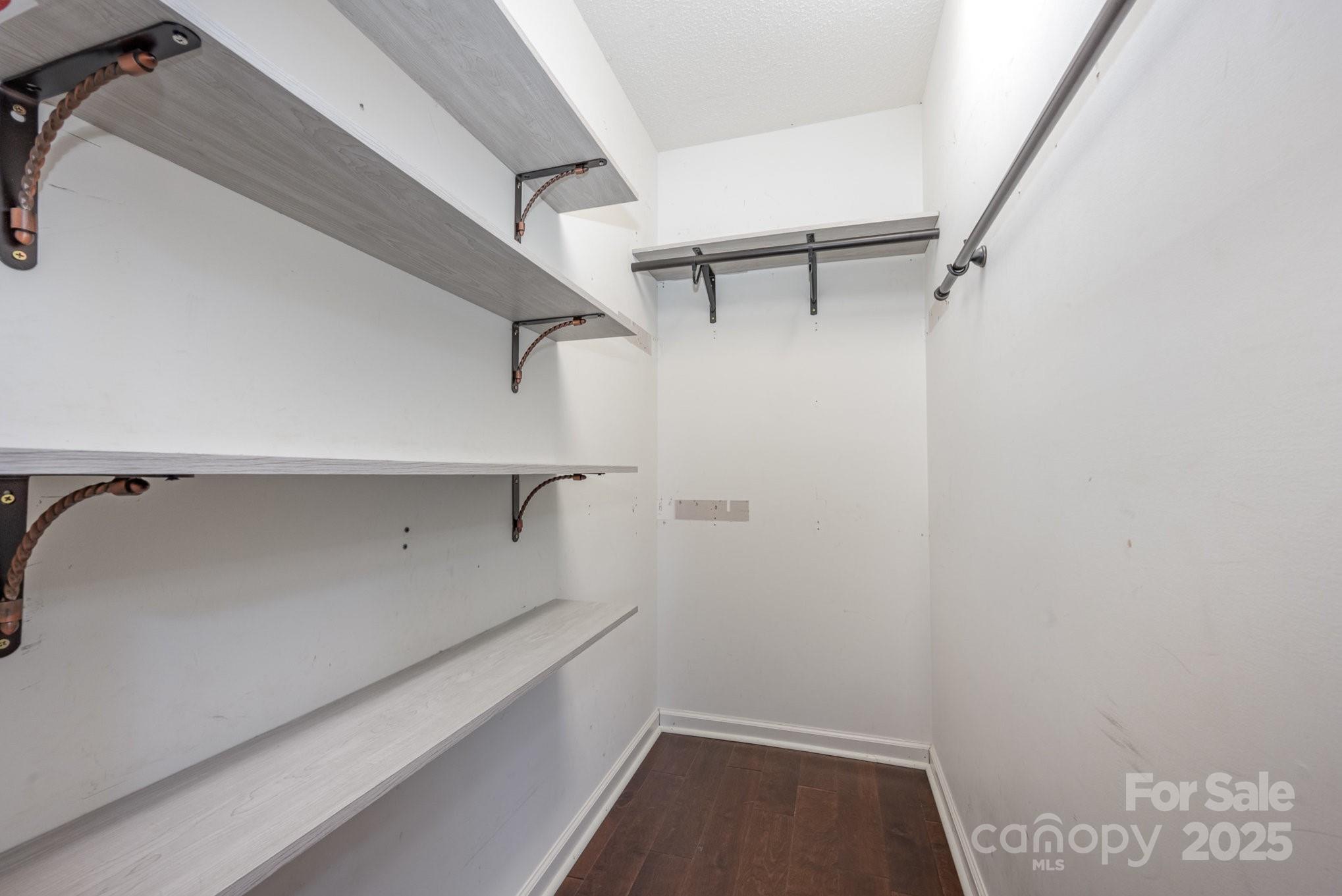 2070 Rocketts Way Property Photo 21