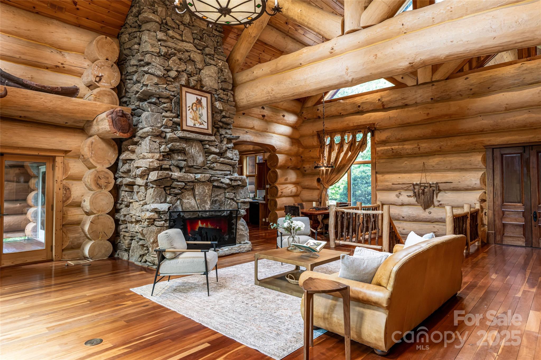303 Flying Hawk Trail Property Photo 14
