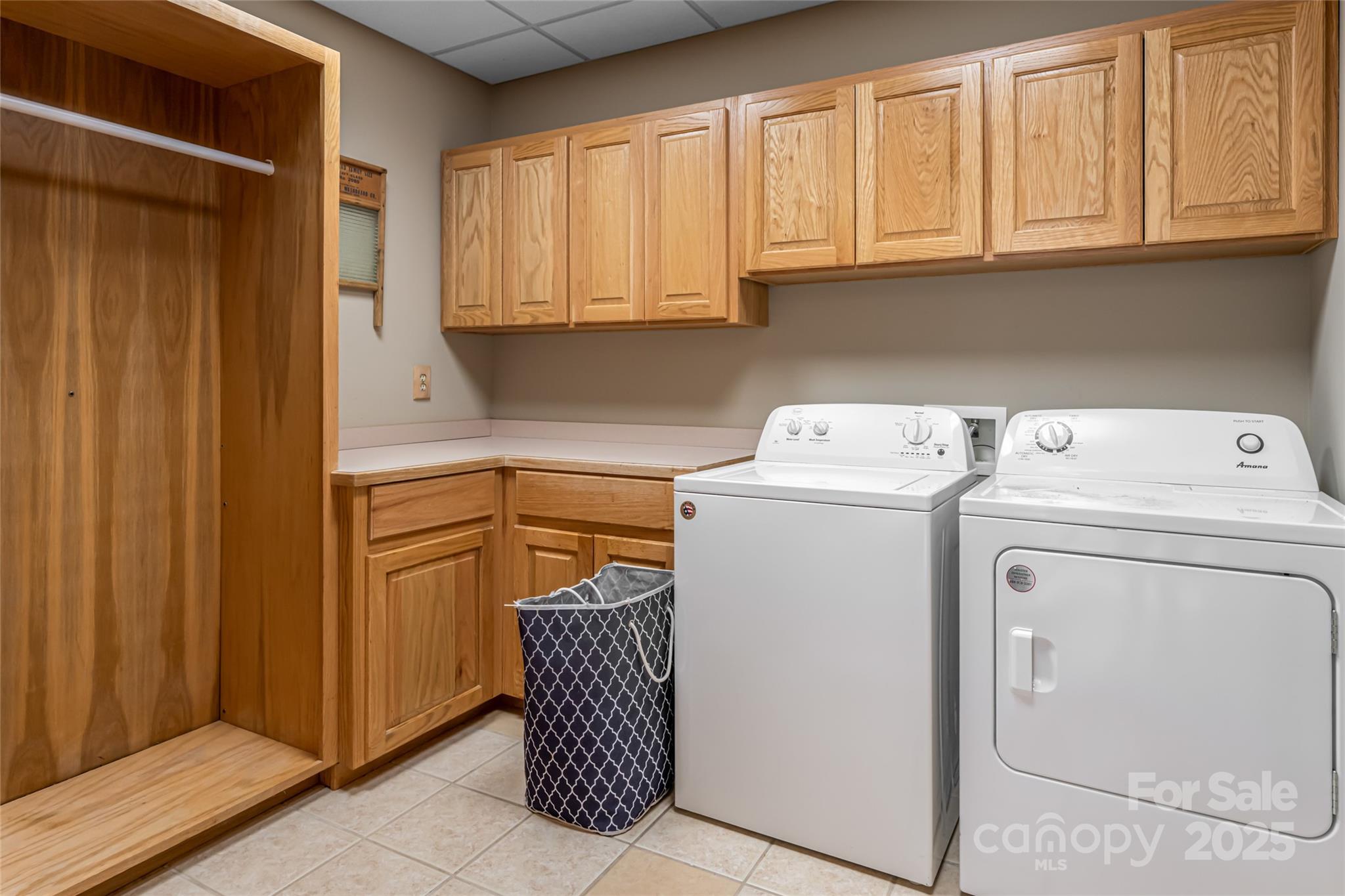 303 Flying Hawk Trail Property Photo 35