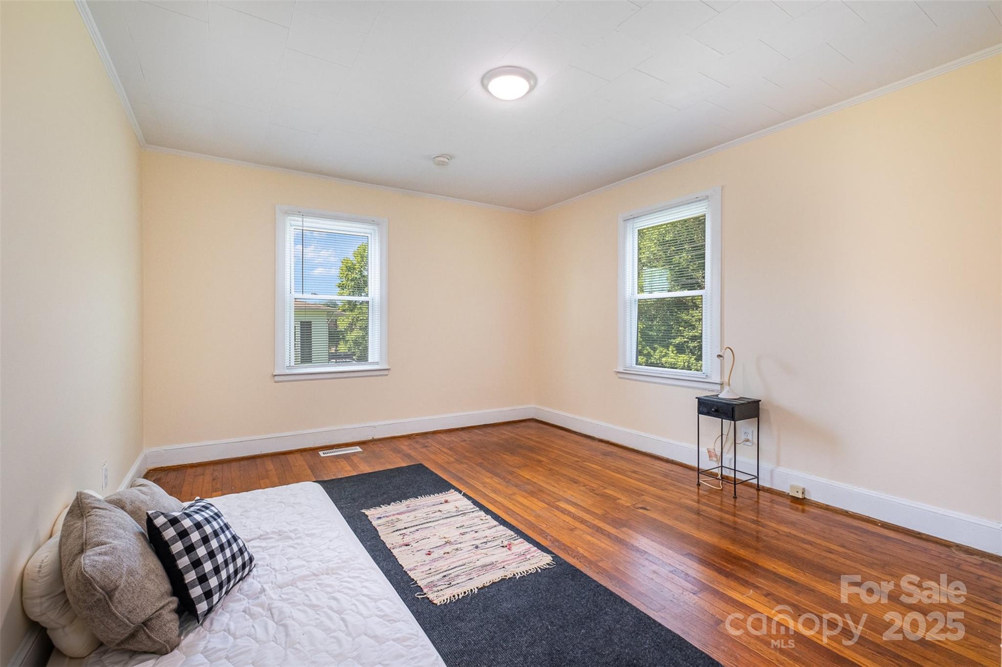 422 Wilson Street Property Photo 13