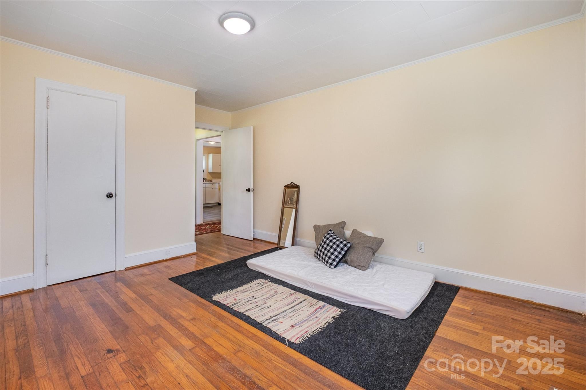 422 Wilson Street Property Photo 14