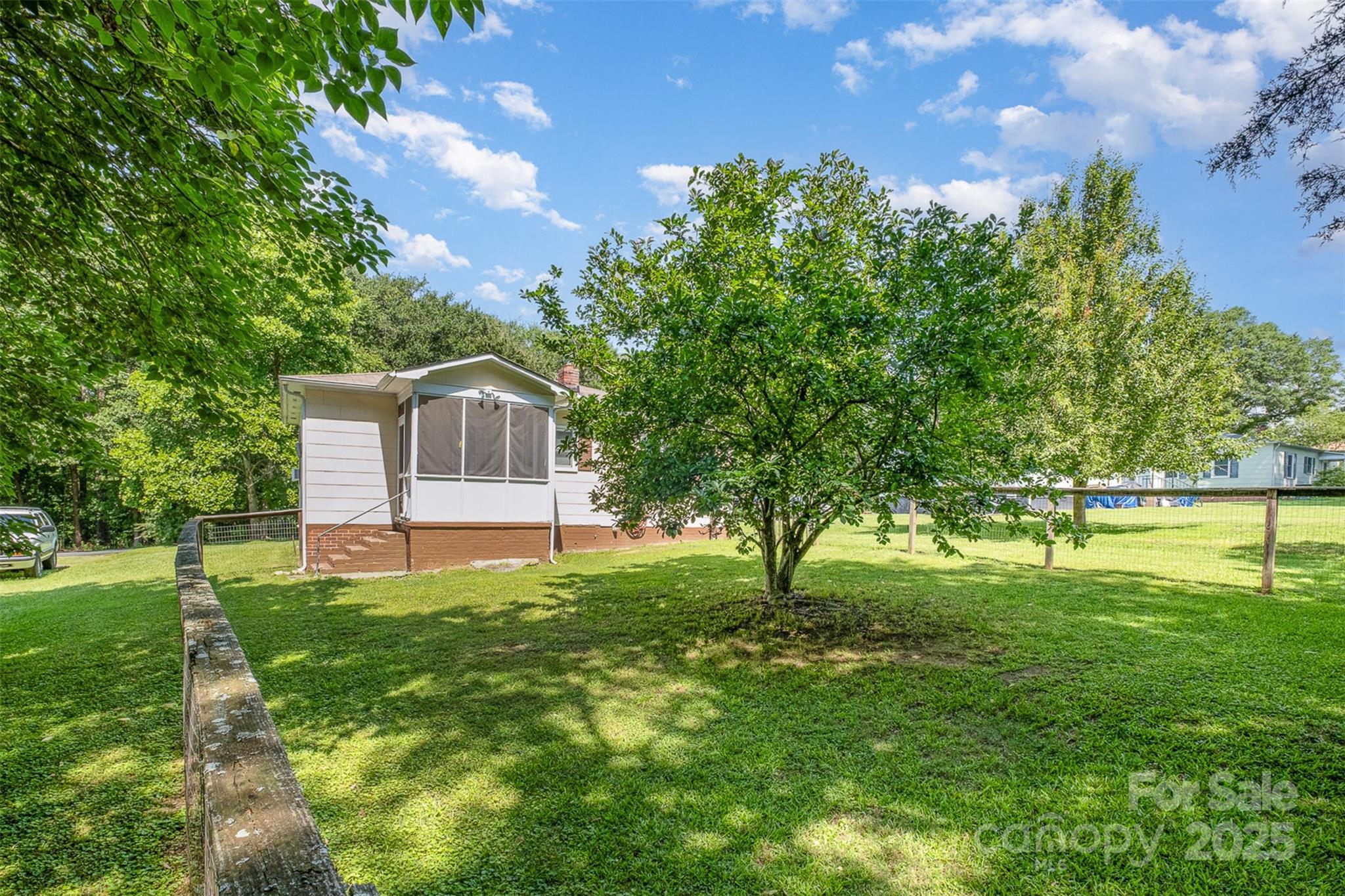 422 Wilson Street Property Photo 21