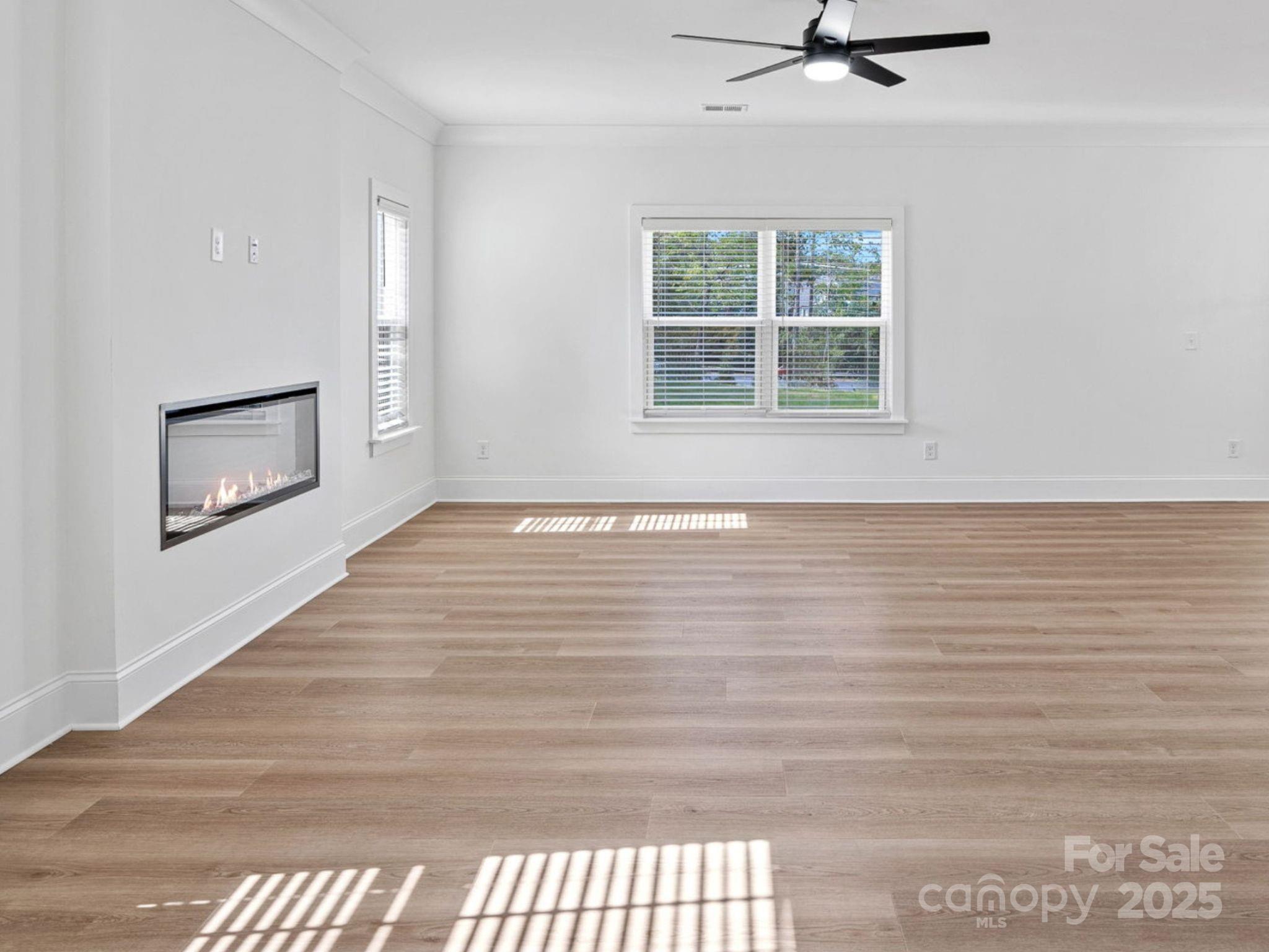 6708 W Sugar Creek Road Property Photo 5